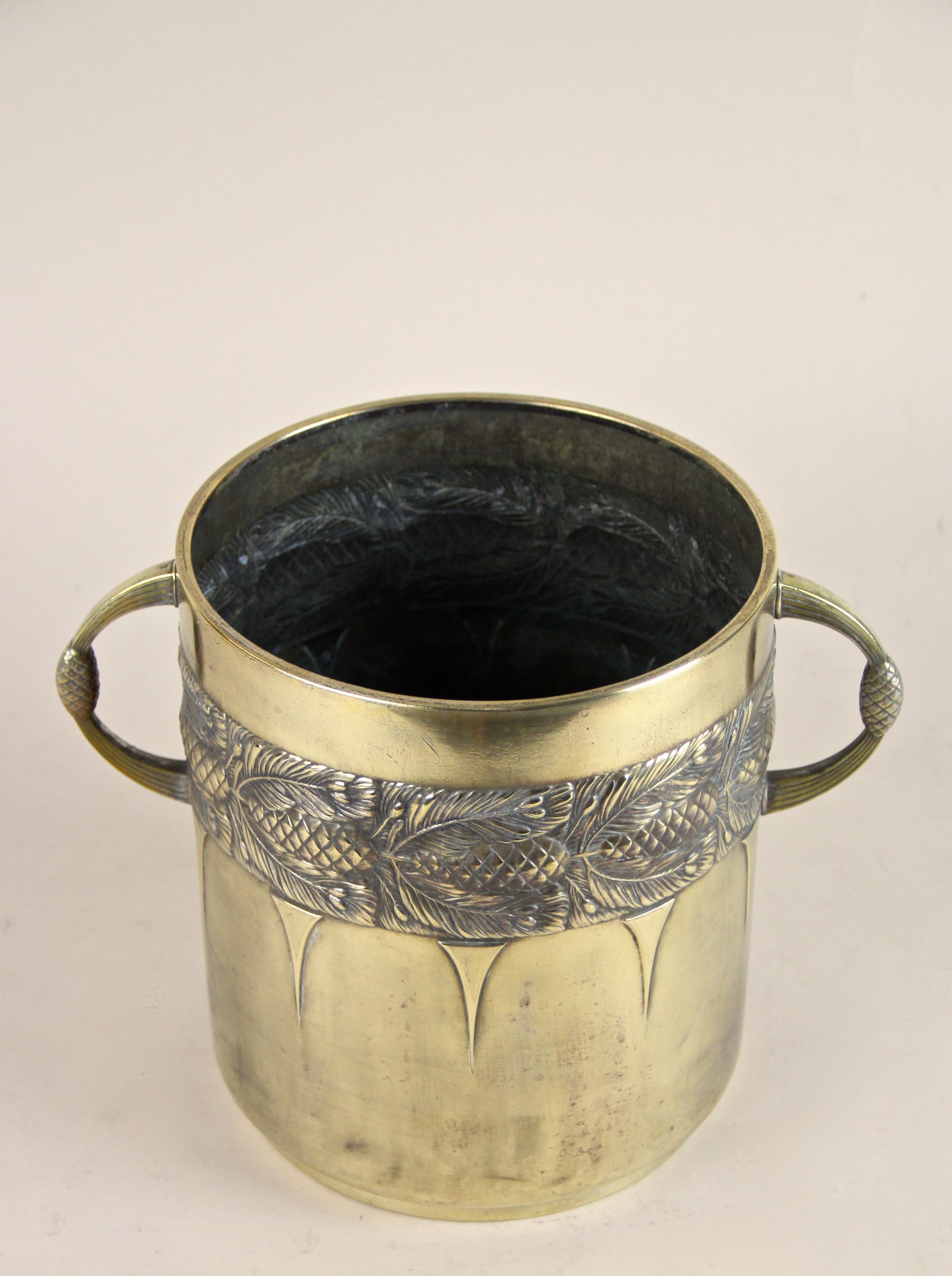 Brass Wine Cooler or Cachepot by WMF Art Nouveau, Germany, circa 1915 4