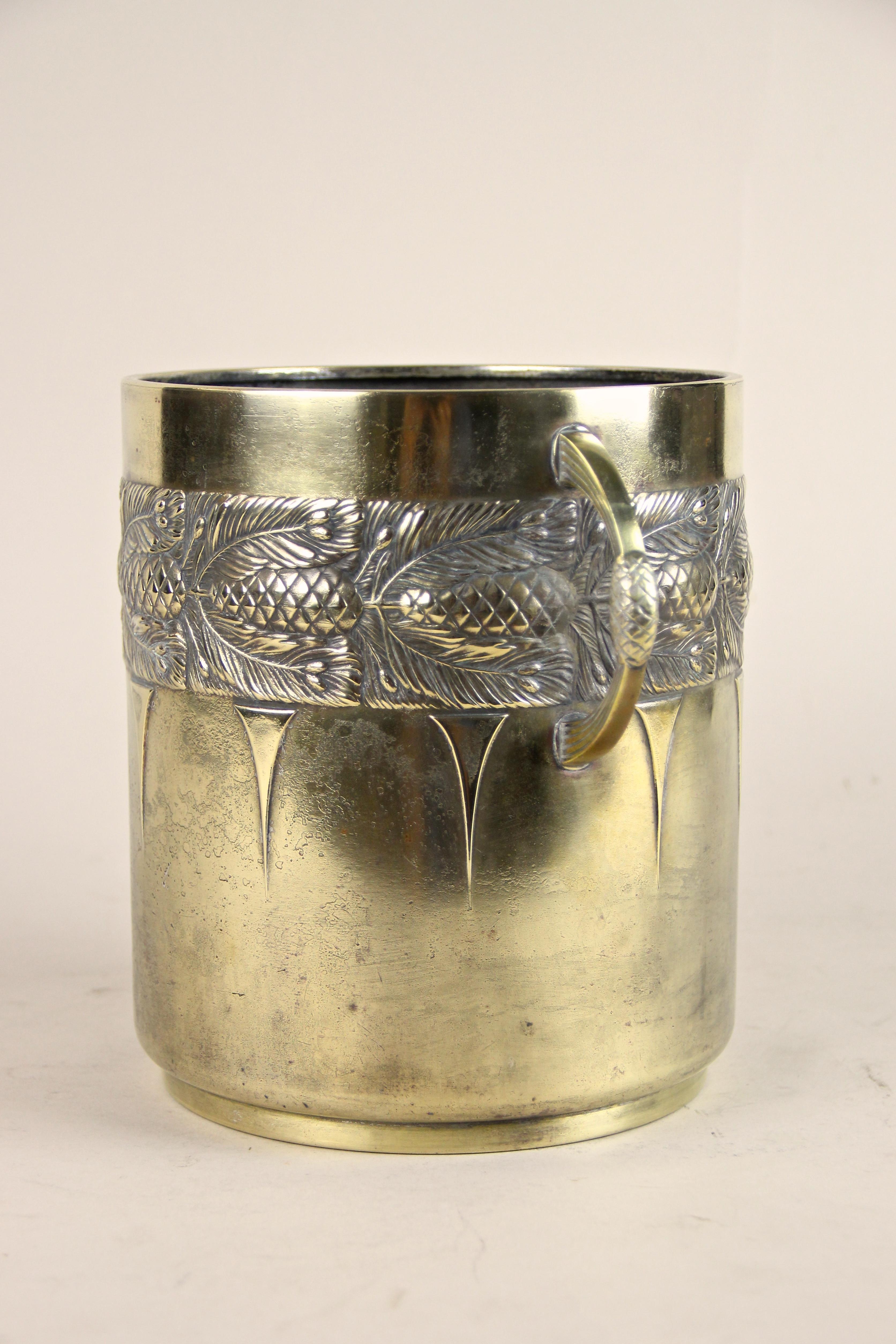 20th Century Brass Wine Cooler or Cachepot by WMF Art Nouveau, Germany, circa 1915
