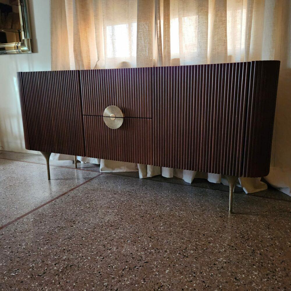 XXI secolo e contemporaneo Maniglie per mobili in filo d'ottone: Oriental Mood Ø 12 cm in vendita