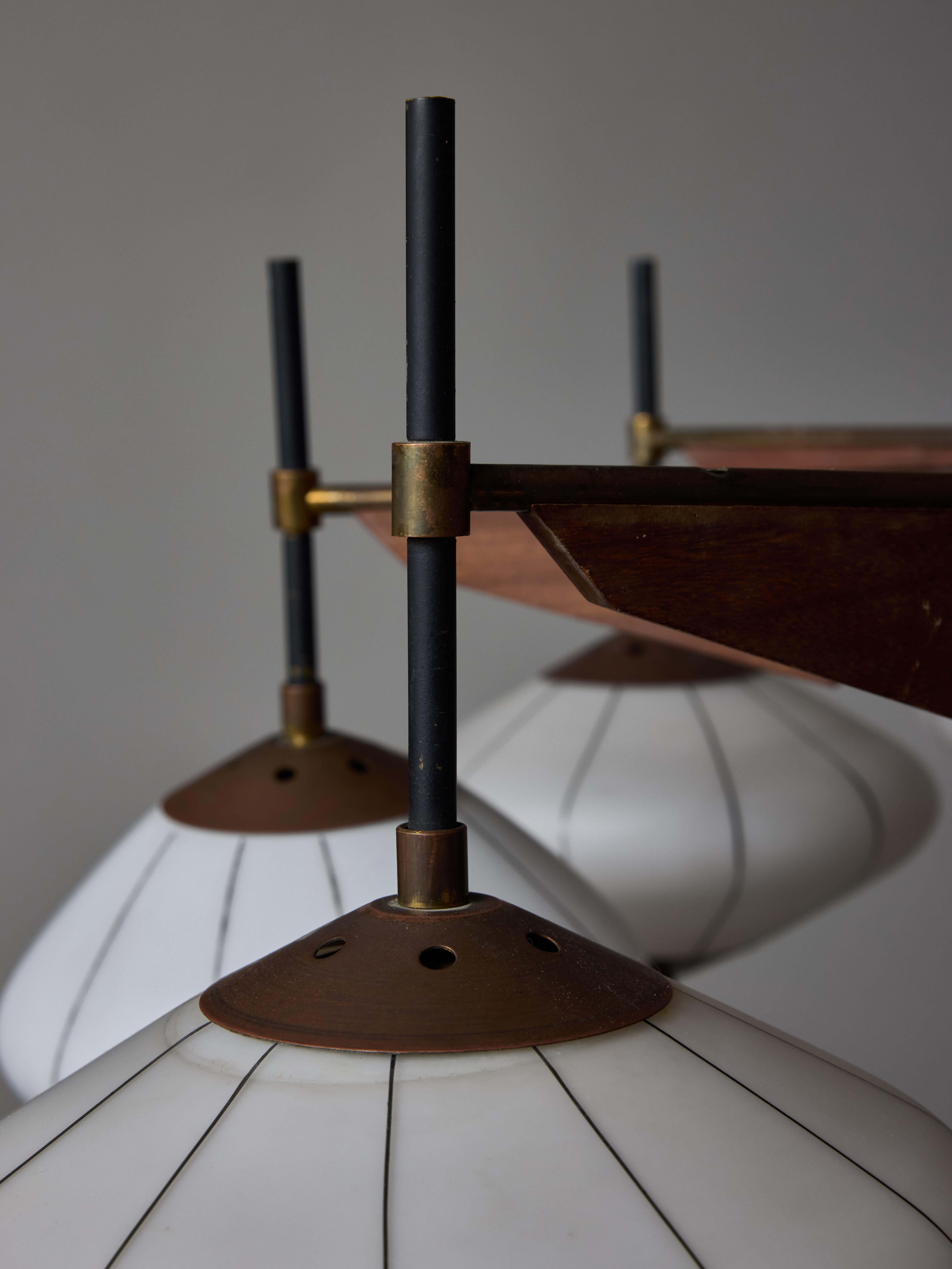 Mid-20th Century Brass, Wood and Glass Lanterns Stilnovo Chandelier