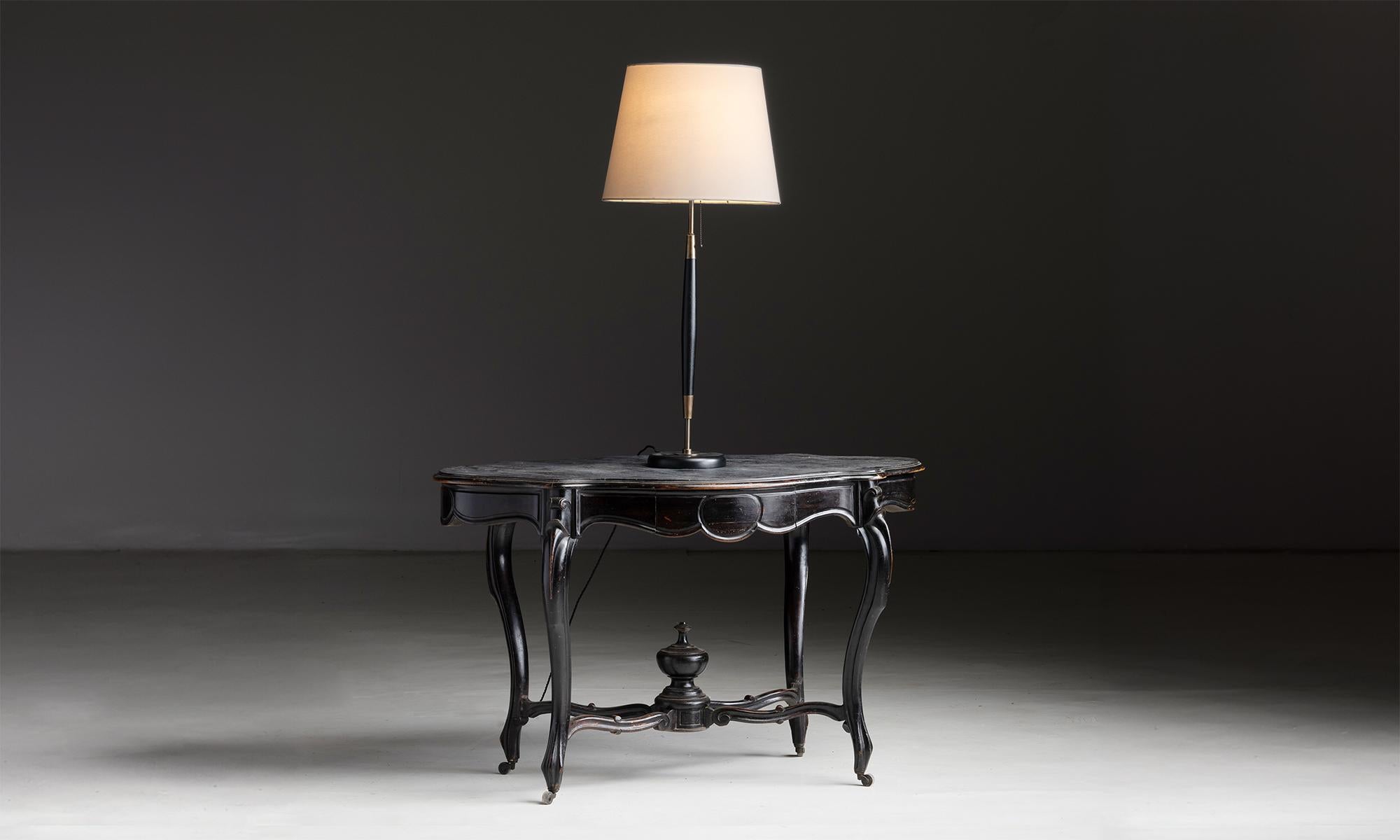 Contemporary Black and Brass Table Lamp, Made in Italy