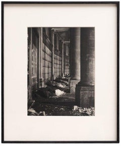 Basado en una obra de Brassaï, en blanco y negro, década de 1930, impresión fotográfica en heliograbado, enmarcada