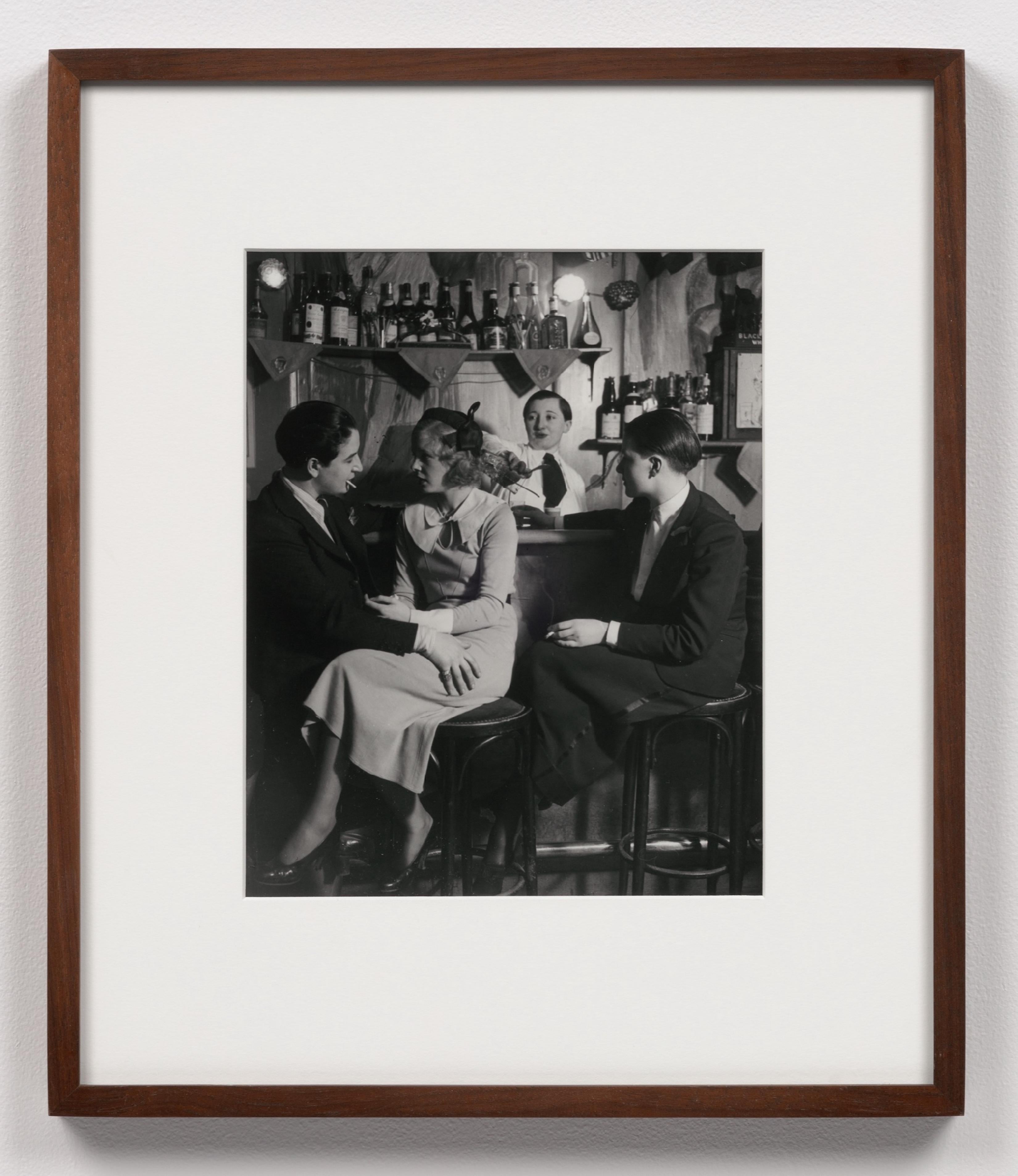 Brassaï Black and White Photograph - Au Monocle, le bar, à gauche: Lulu de Montparnasse