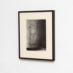 Photogravure encadrée de 1948 de Brassaï représentant une sculpture en fil de fer de Picasso