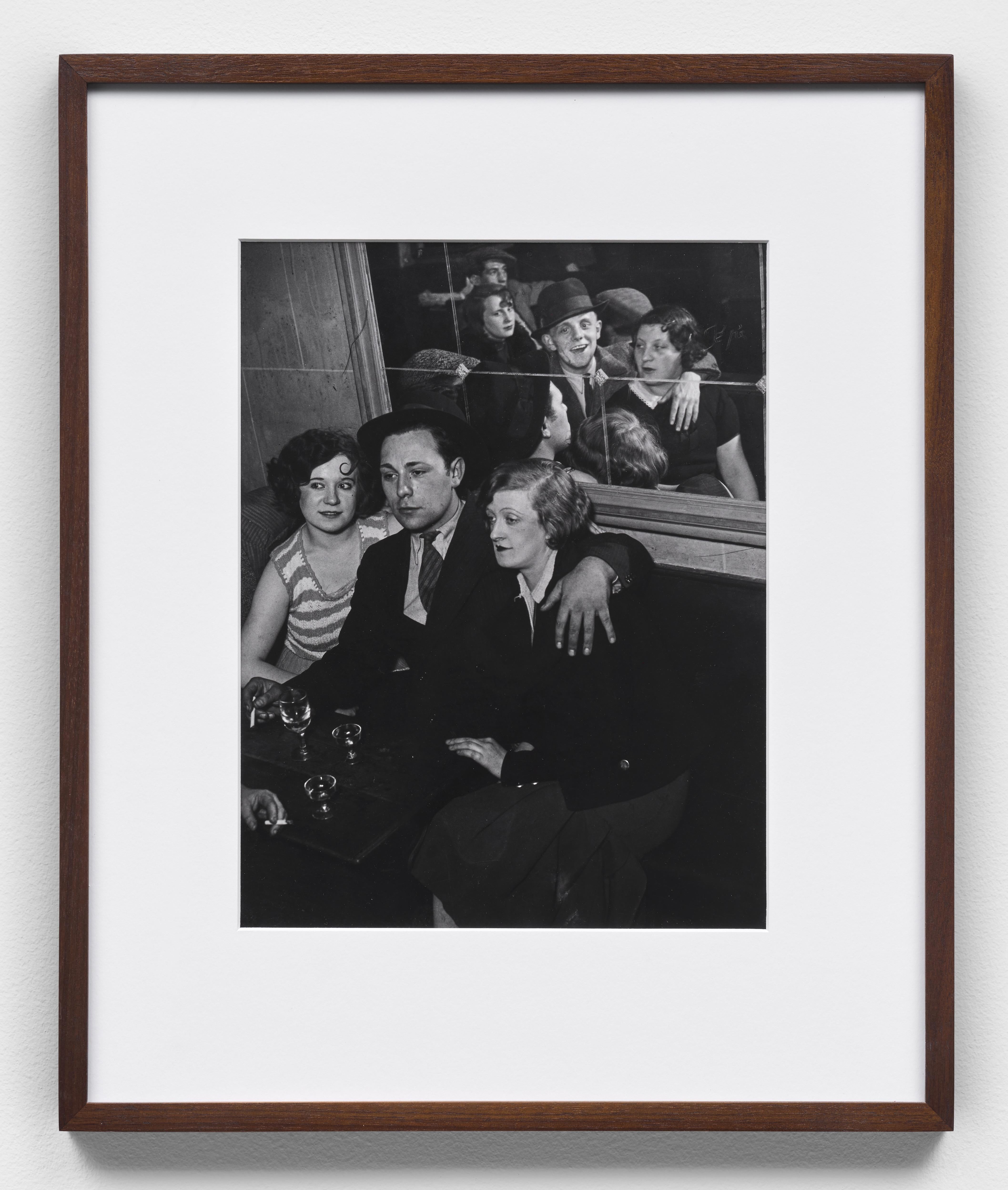Brassaï Black and White Photograph - Groupe joyeux au bal musette de Quatre-Saisons