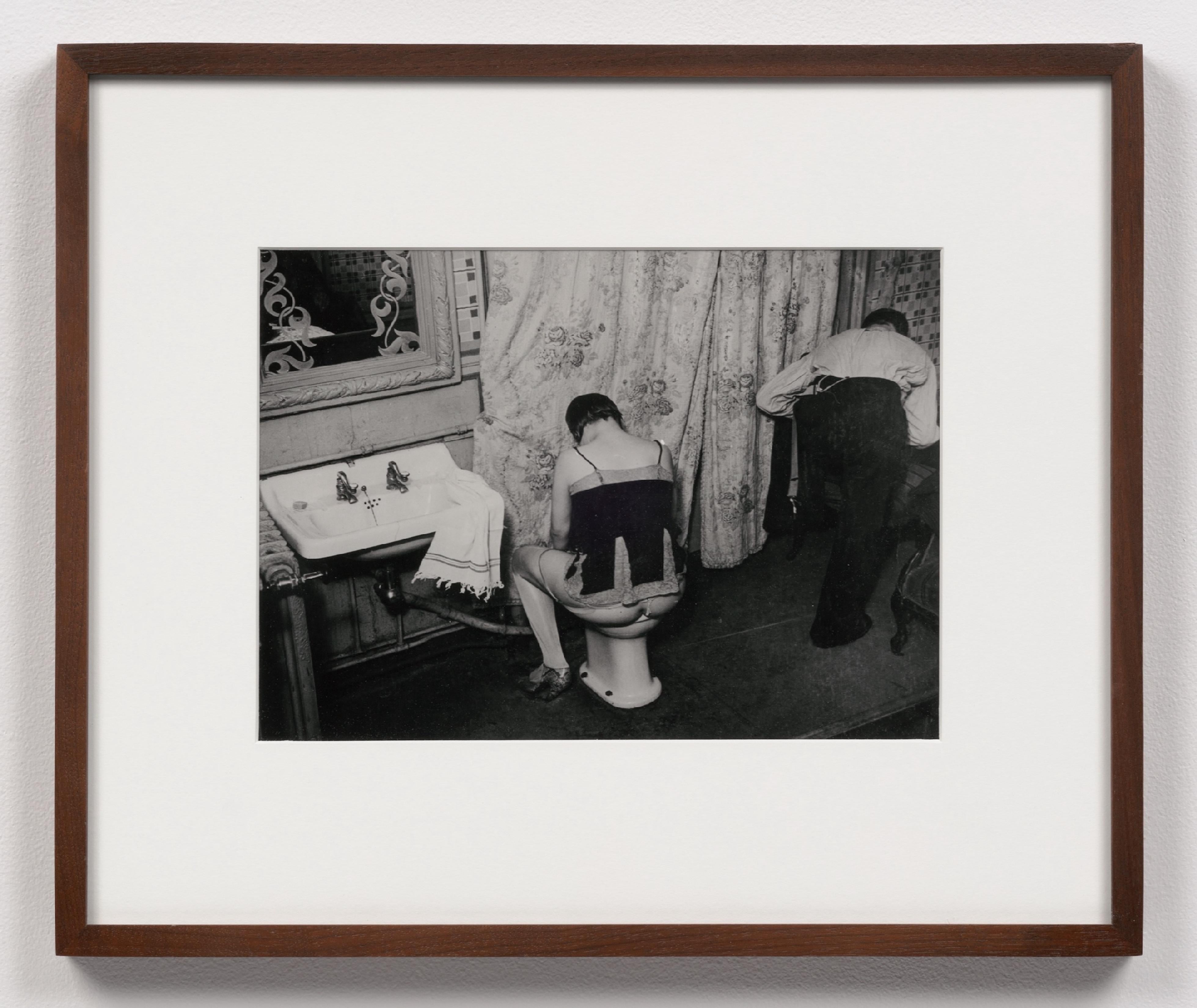 Brassaï Black and White Photograph - La toilette dans un hôtel de passe, rue Quincampoix