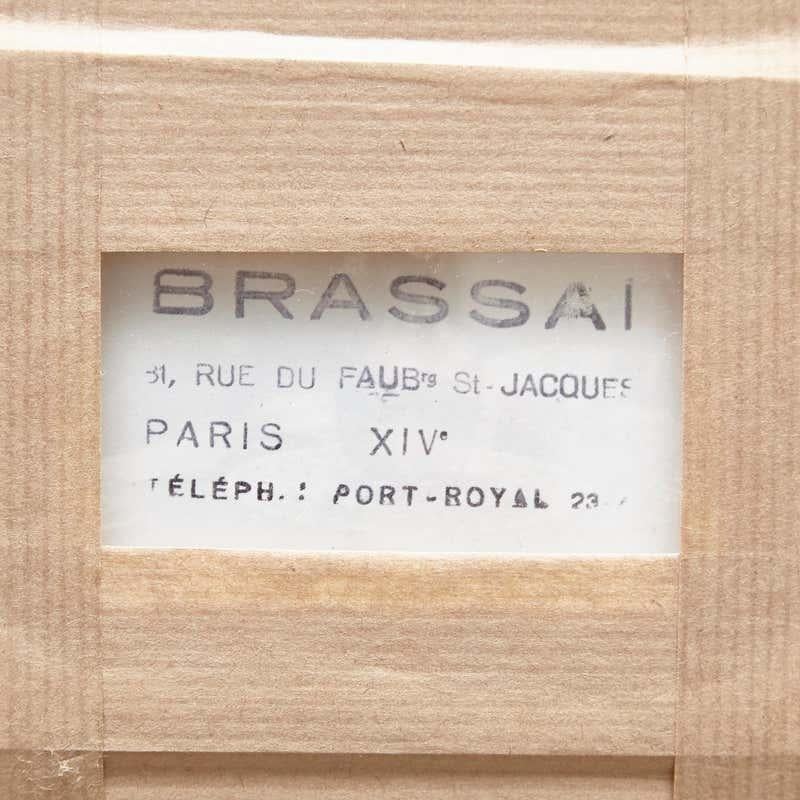 Photographie en noir et blanc d'un intérieur de Brassai, vers 1936 en vente 1