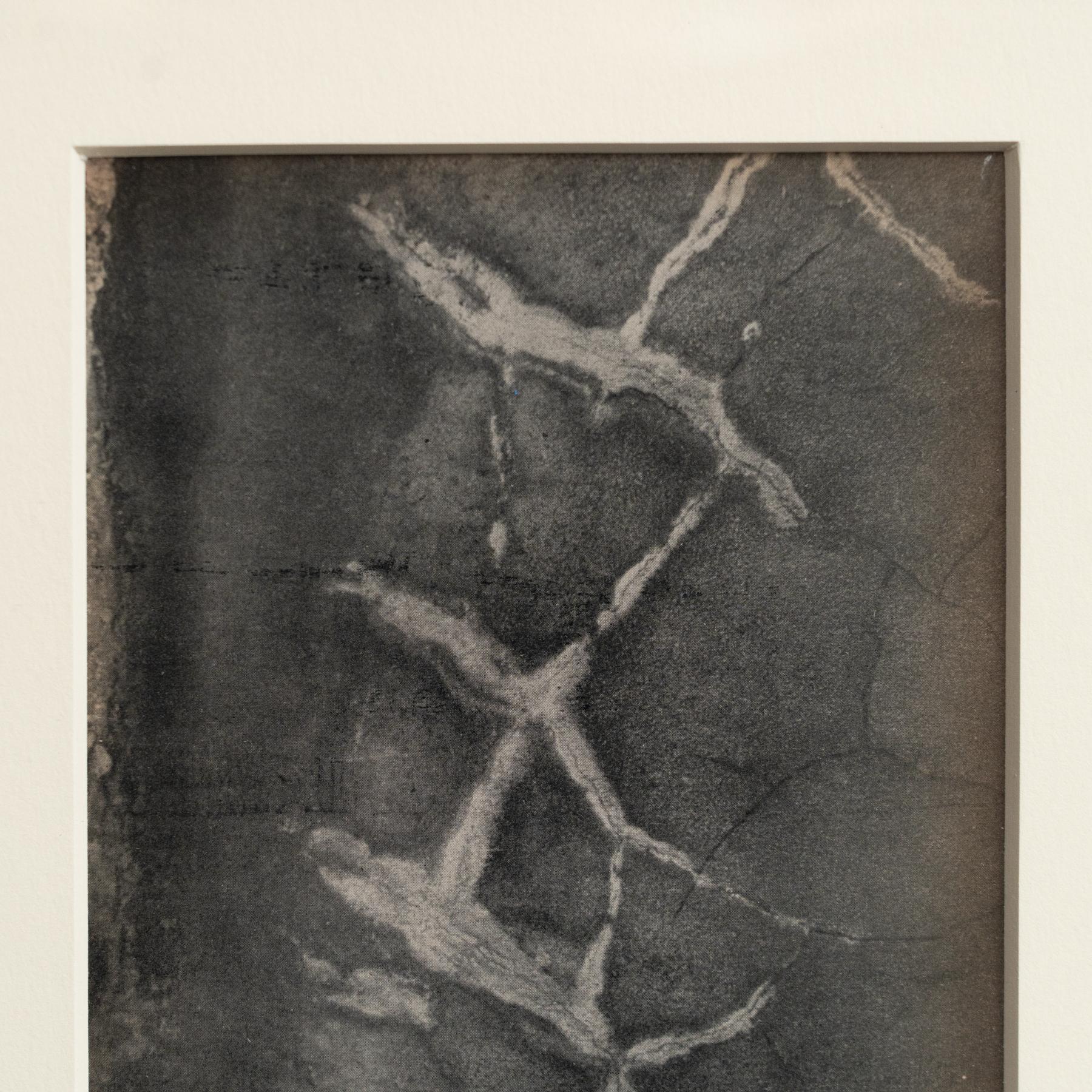 Papier Photographie héliogravure encadrée de Brassai (1949) - Noir et blanc en vente
