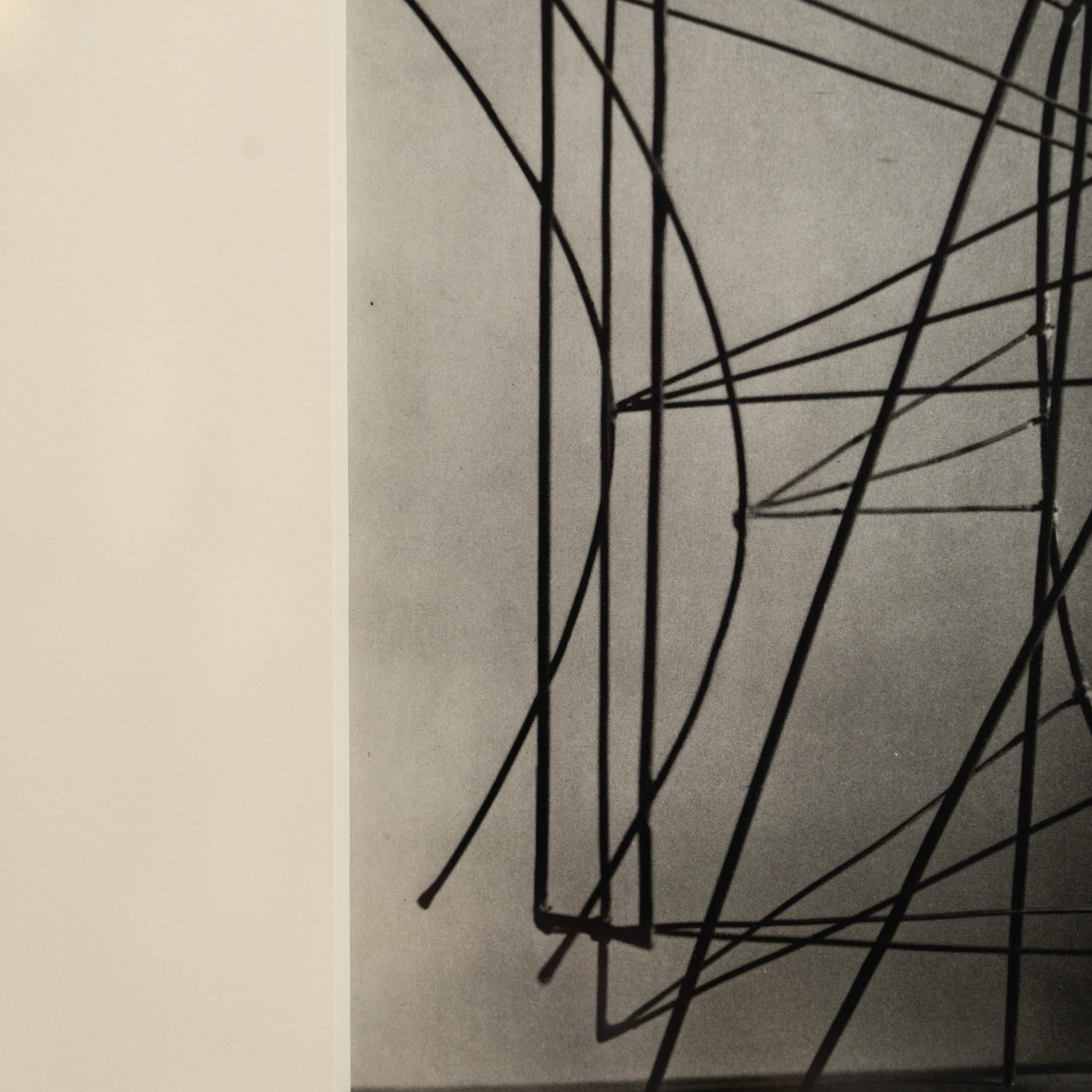 Brassai's Einblick: Fotogravüre von Picassos Skulptur, um 1948 im Angebot 3