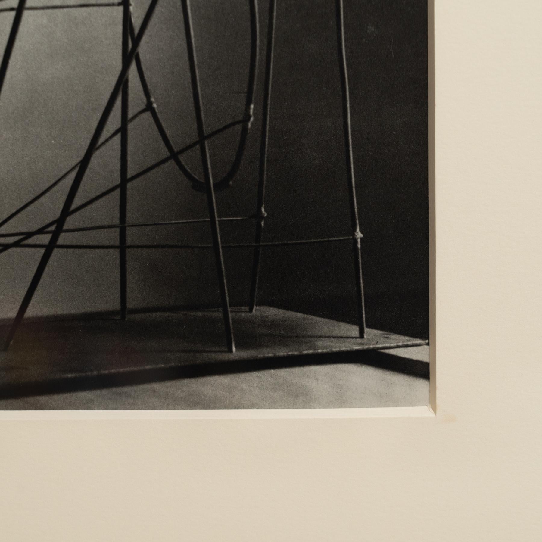 Brassai's Einblick: Fotogravüre von Picassos Skulptur, um 1948 im Angebot 2