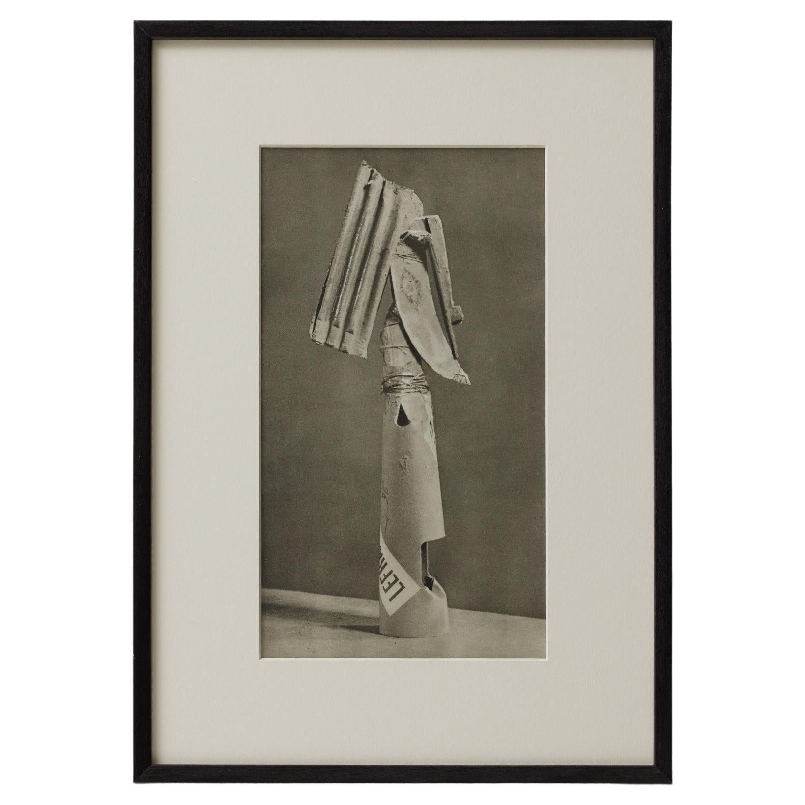 L'intuizione di Brassai: Fotogramma della scultura di Picasso, circa 1948 in vendita