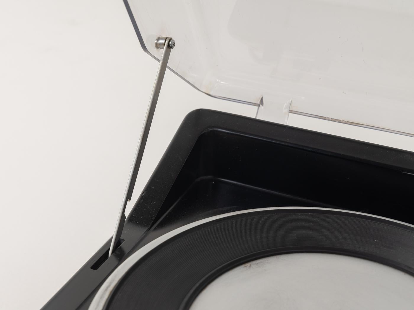 BRAUN Cockpit 250 audio system, Dieter Rams 5