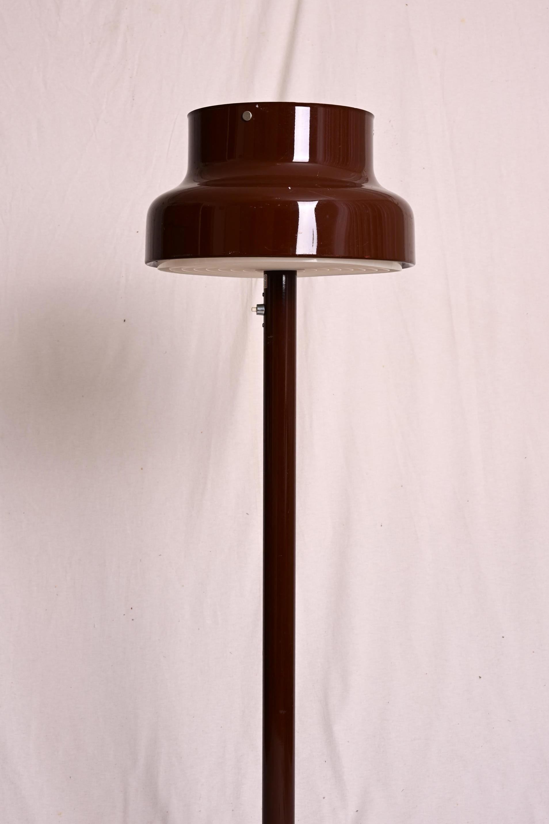 Scandinavian Modern Braun Floor Lamp Bumling by Anders Pehrson for Ateljé Lyktan For Sale