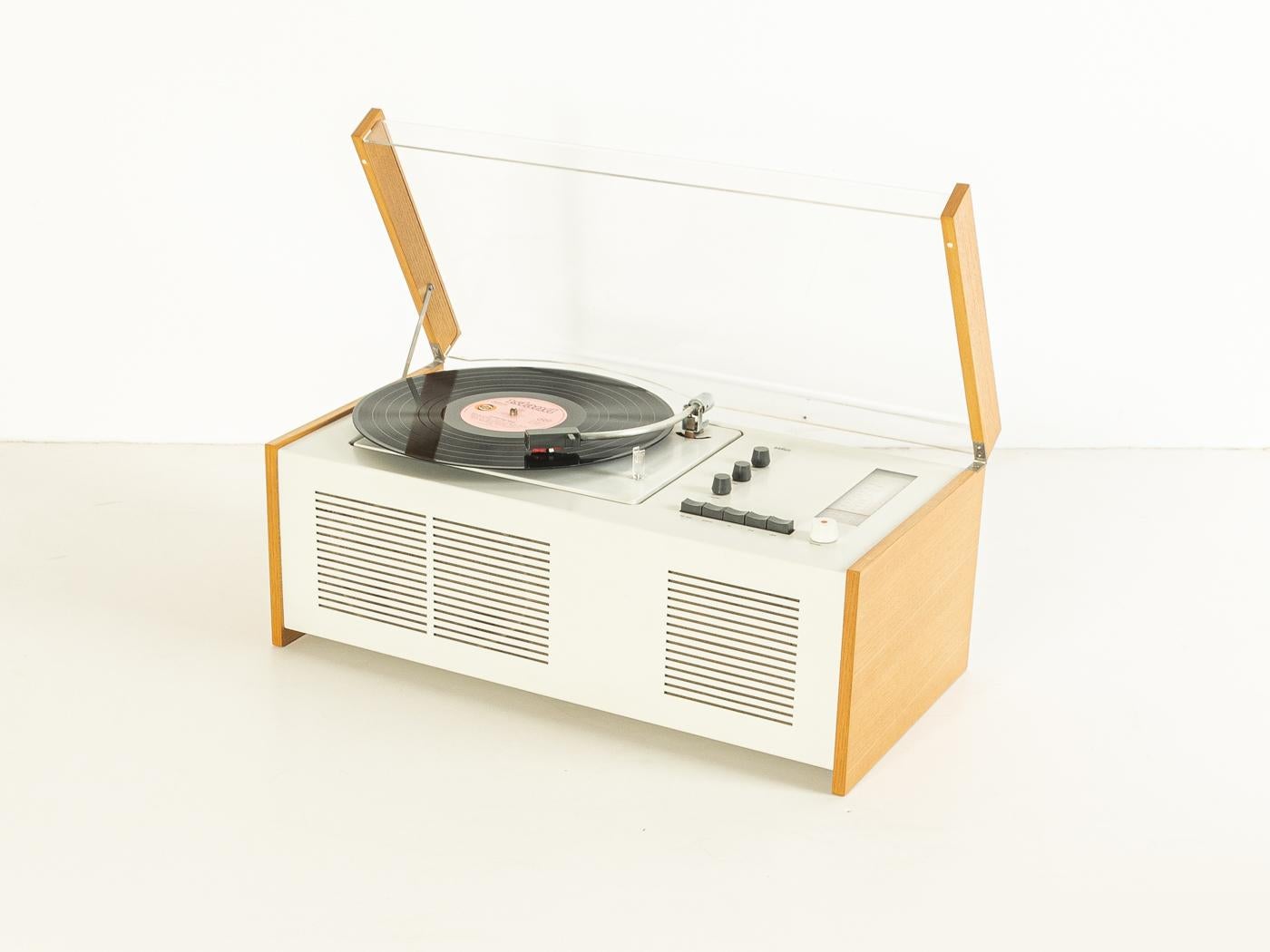 Mid-Century Modern BRAUN SK-55 