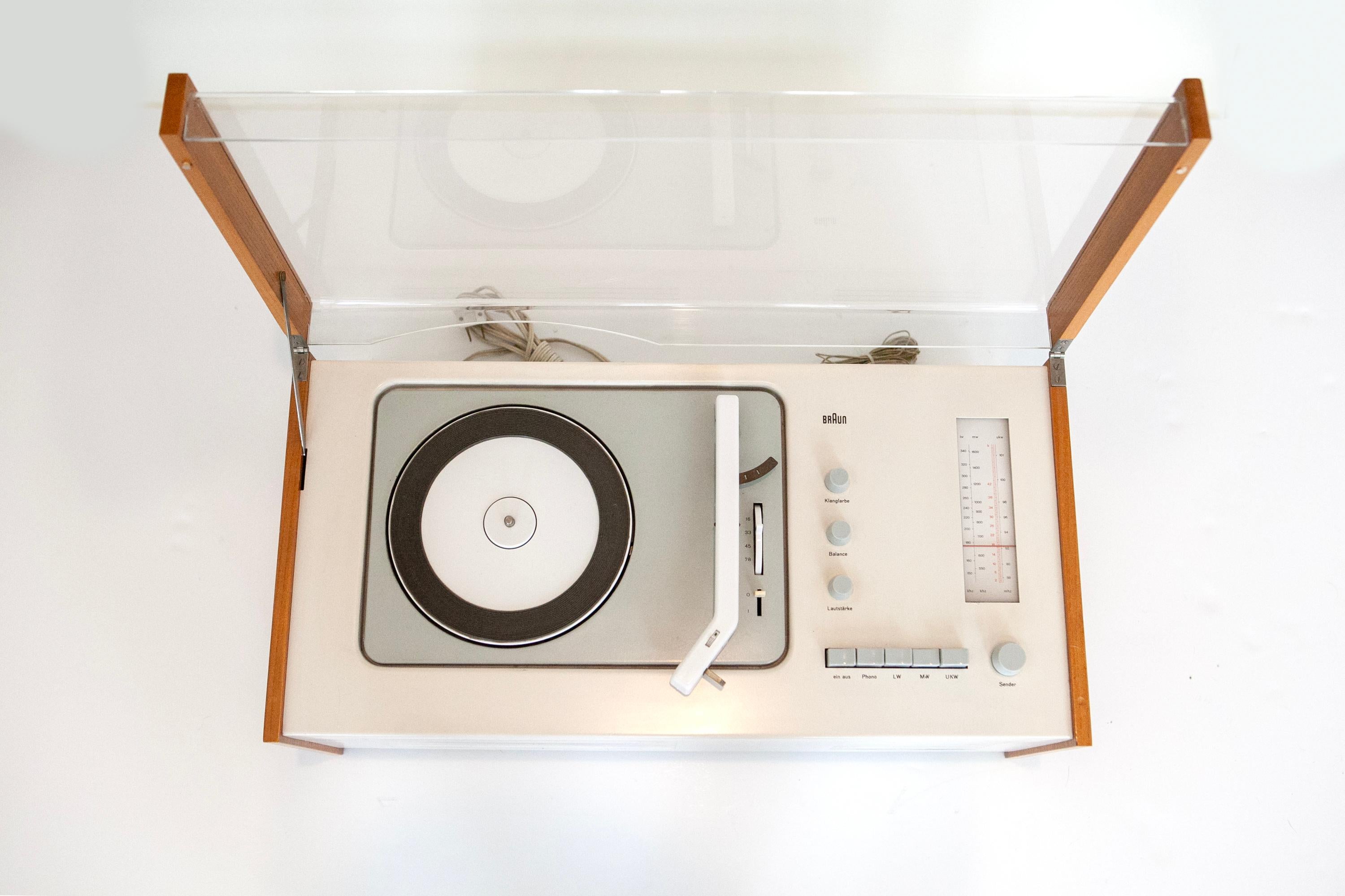 Braun SK 61 Phonosuper Radiogram by Dieter Rams & Hans Gugelot, Germany, c. 1962 For Sale 7