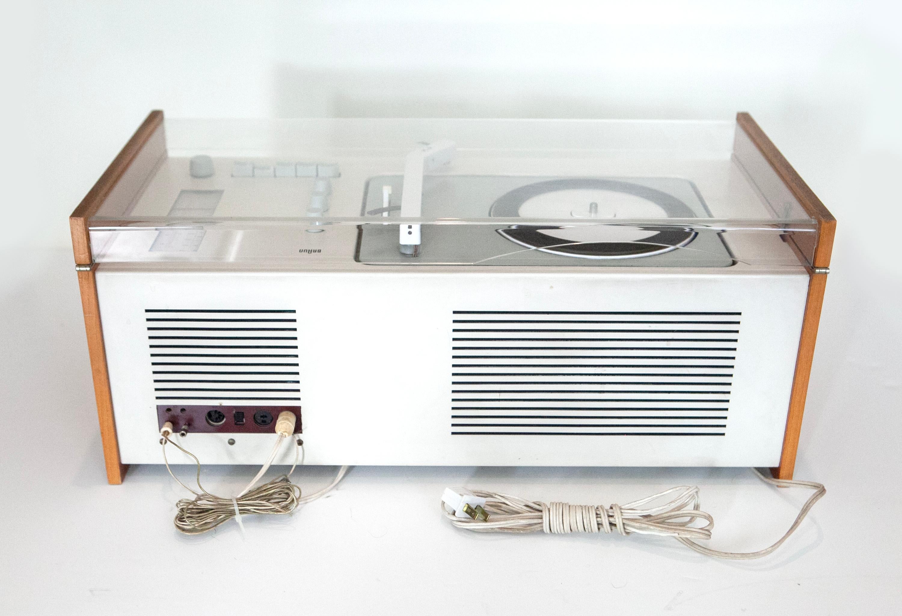 Braun SK 61 Phonosuper Radiogram by Dieter Rams & Hans Gugelot, Germany, c. 1962 For Sale 12