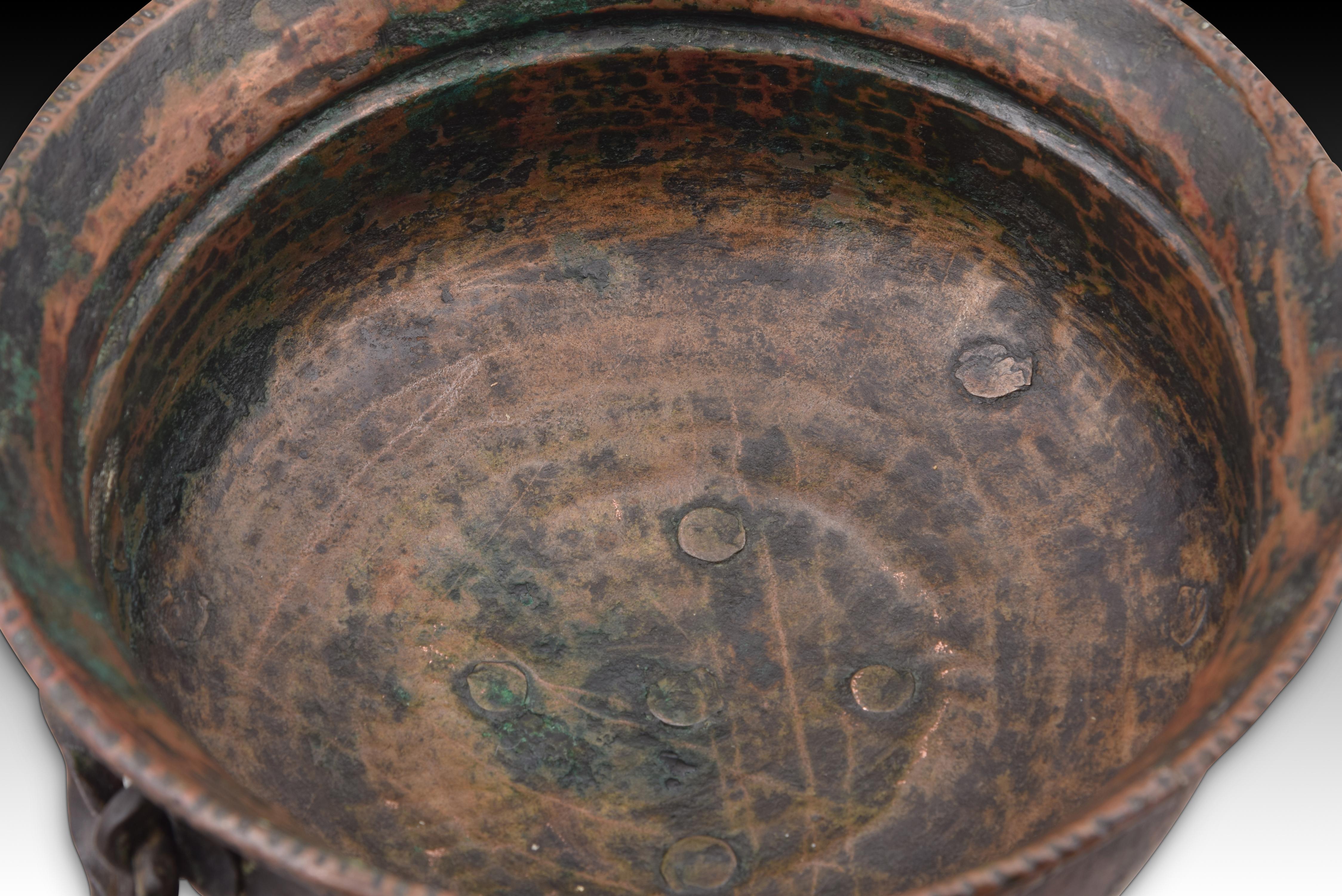 Brazier, Kupfer, möglicherweise aus Gusseisen, 16. Jahrhundert (18. Jahrhundert und früher) im Angebot