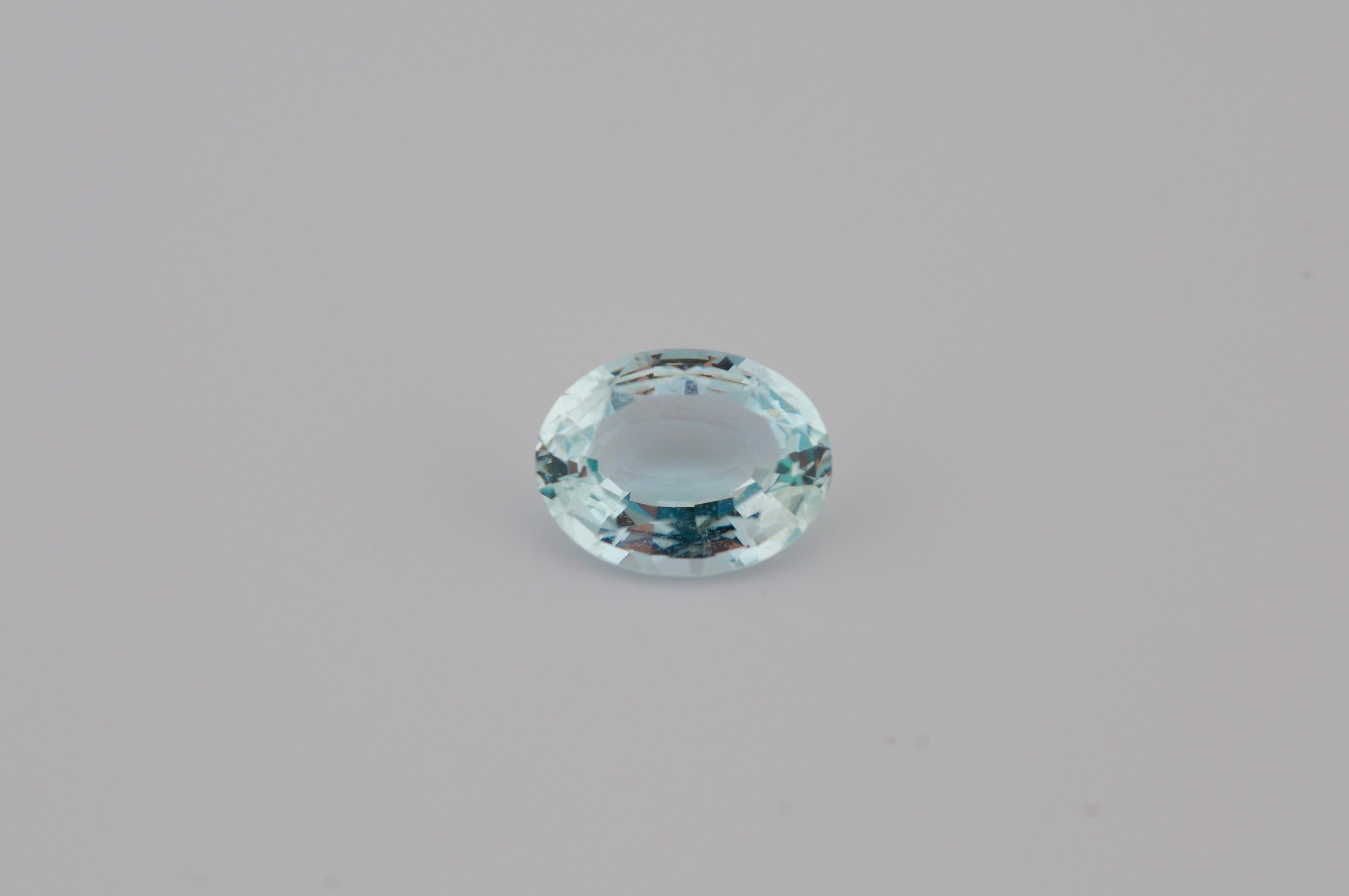 Natural Aquamarine – 3.45 ct

A natural, loupe-clean aquamarine from Brazil in an oval star cut with a delicate blue hue. Weight: 3.45 ct.

A gemological report will be provided, confirming the authenticity and measured characteristics of the stone.