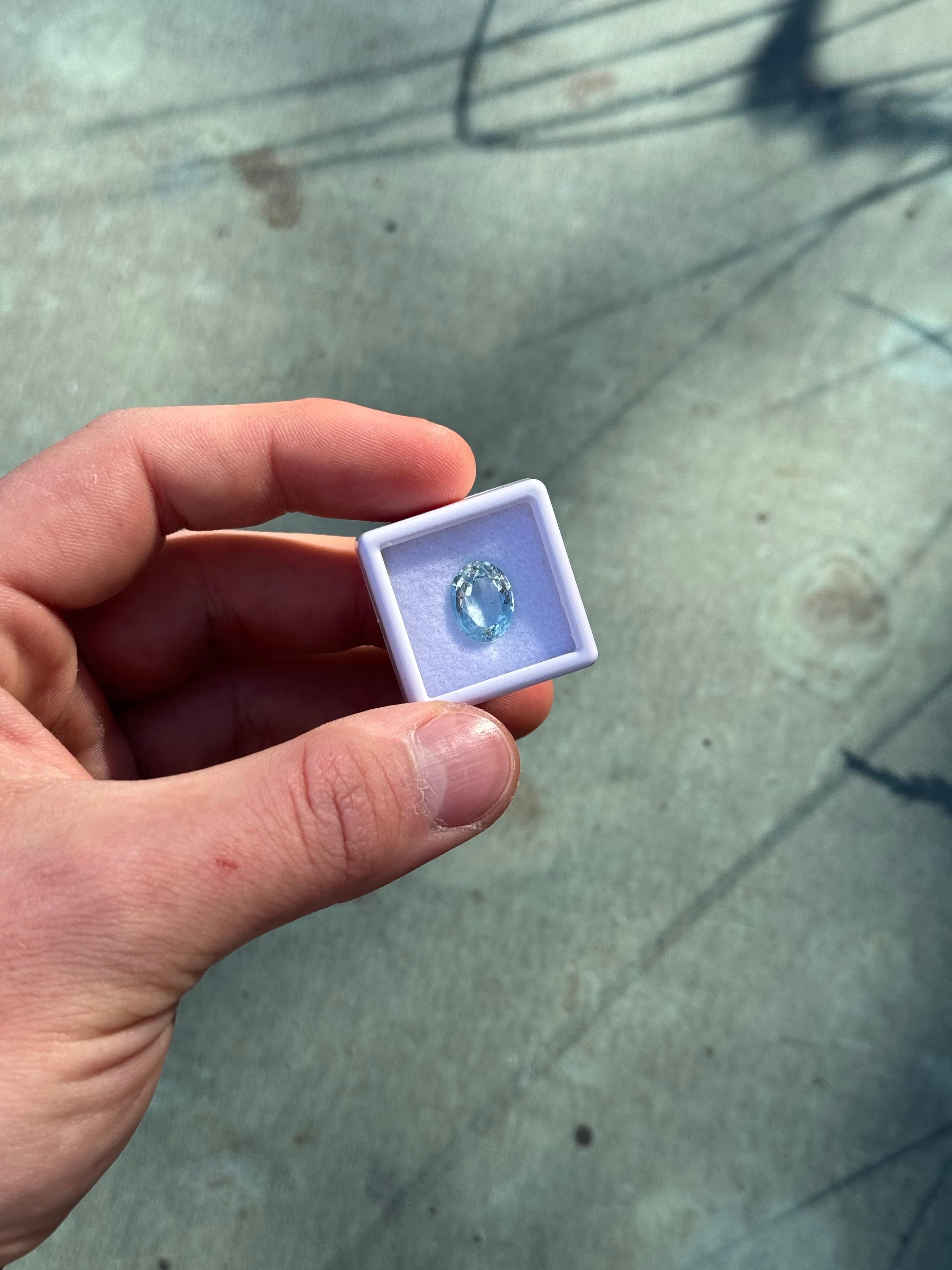 Brazil Aquamarine AAA quality – 3.45 ct For Sale 2