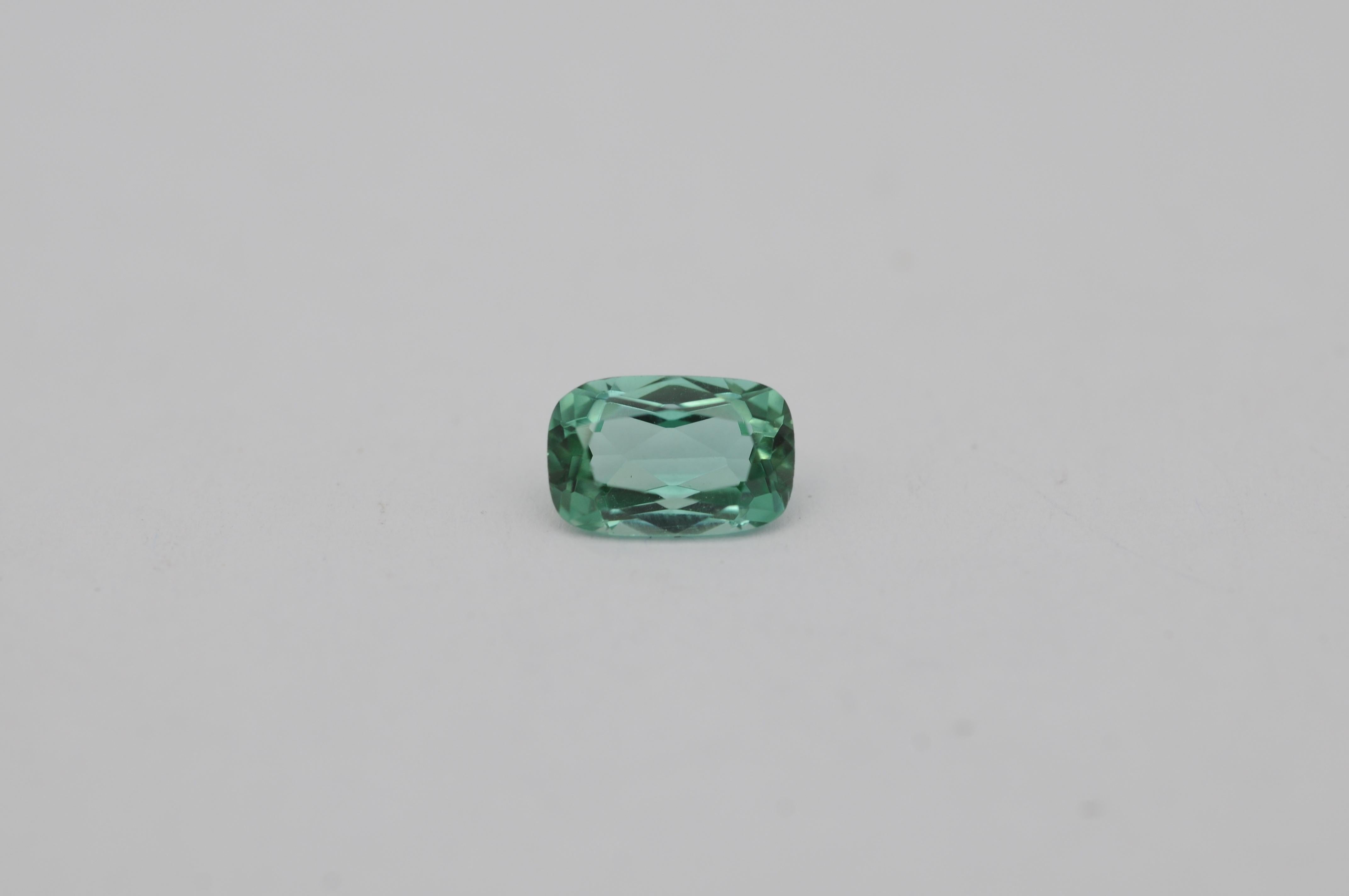 Taille coussin Tourmaline Naturelle Brésil - 1,26 ct en vente
