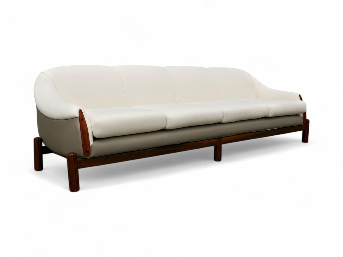Sofá moderno brasileño de madera, cuero y tela de Cimo, años 60 Cuero