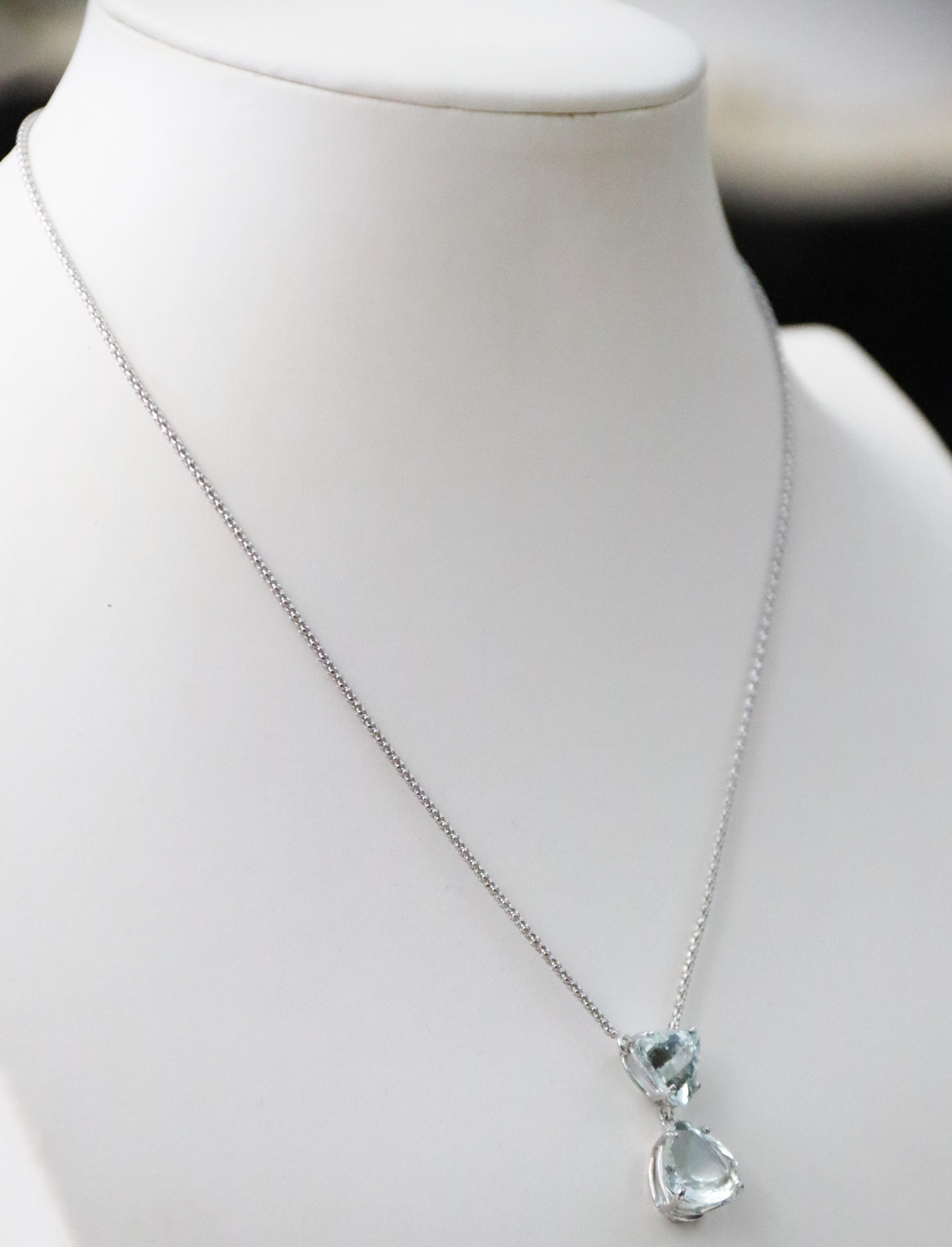 Collana con goccia in oro bianco 18 Kt con acquamarina brasiliana in vendita 4