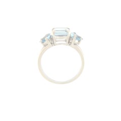 Brazilian Aquamarine 18 Karat White Gold Cocktail Ring