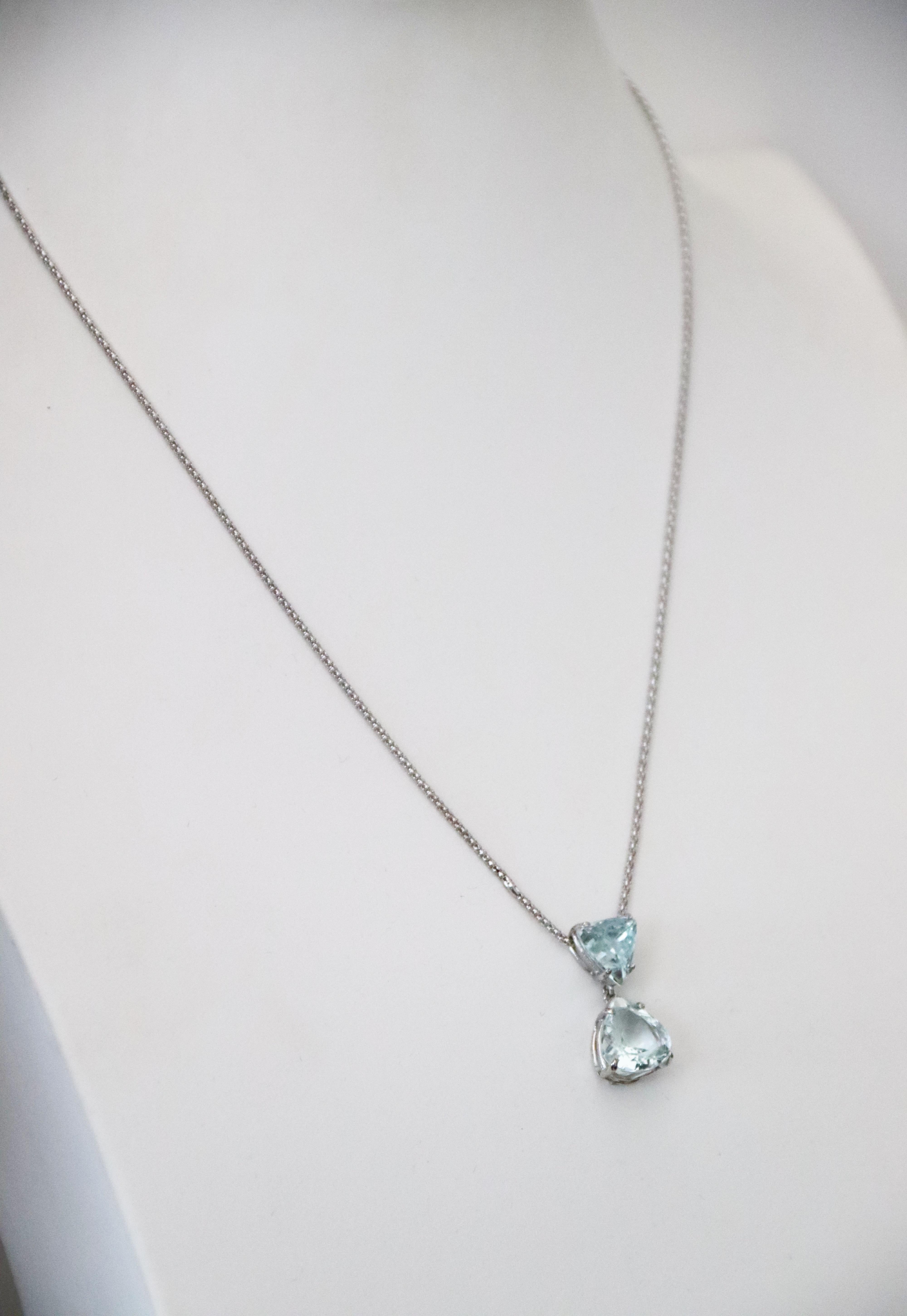 Collana con goccia in oro bianco 18 Kt con acquamarina brasiliana in vendita 4