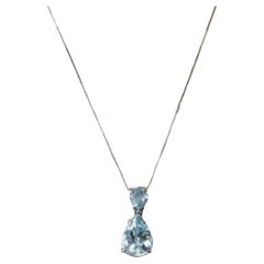 Collana con goccia in oro bianco 18 Kt con acquamarina brasiliana