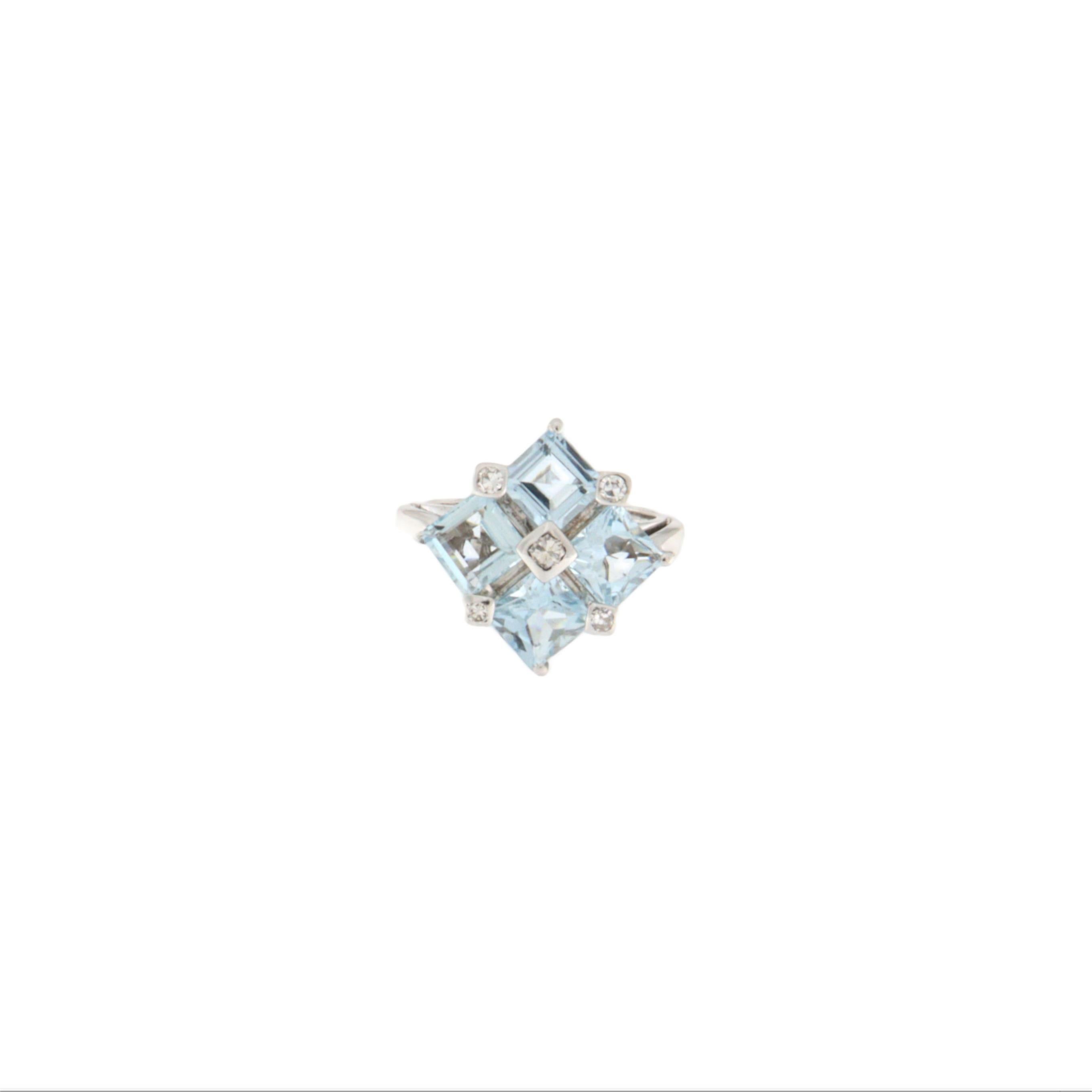 Cocktailring aus 18 Karat Weißgold mit brasilianischem Aquamarin und Diamanten (Kunsthandwerker*in) im Angebot