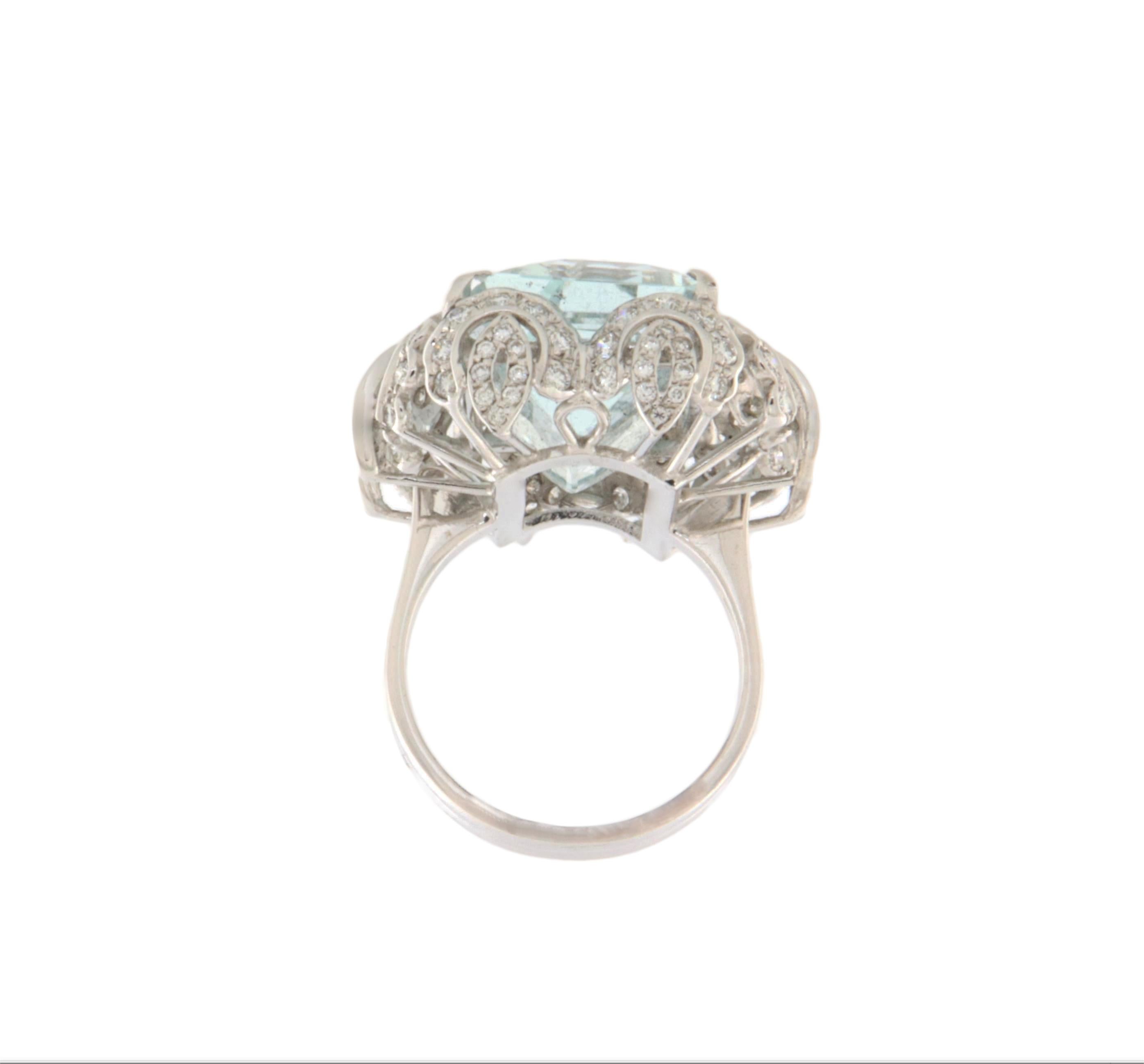Brilliant Cut Brazilian Aquamarine Diamonds 18 Karat White Gold Cocktail Ring For Sale