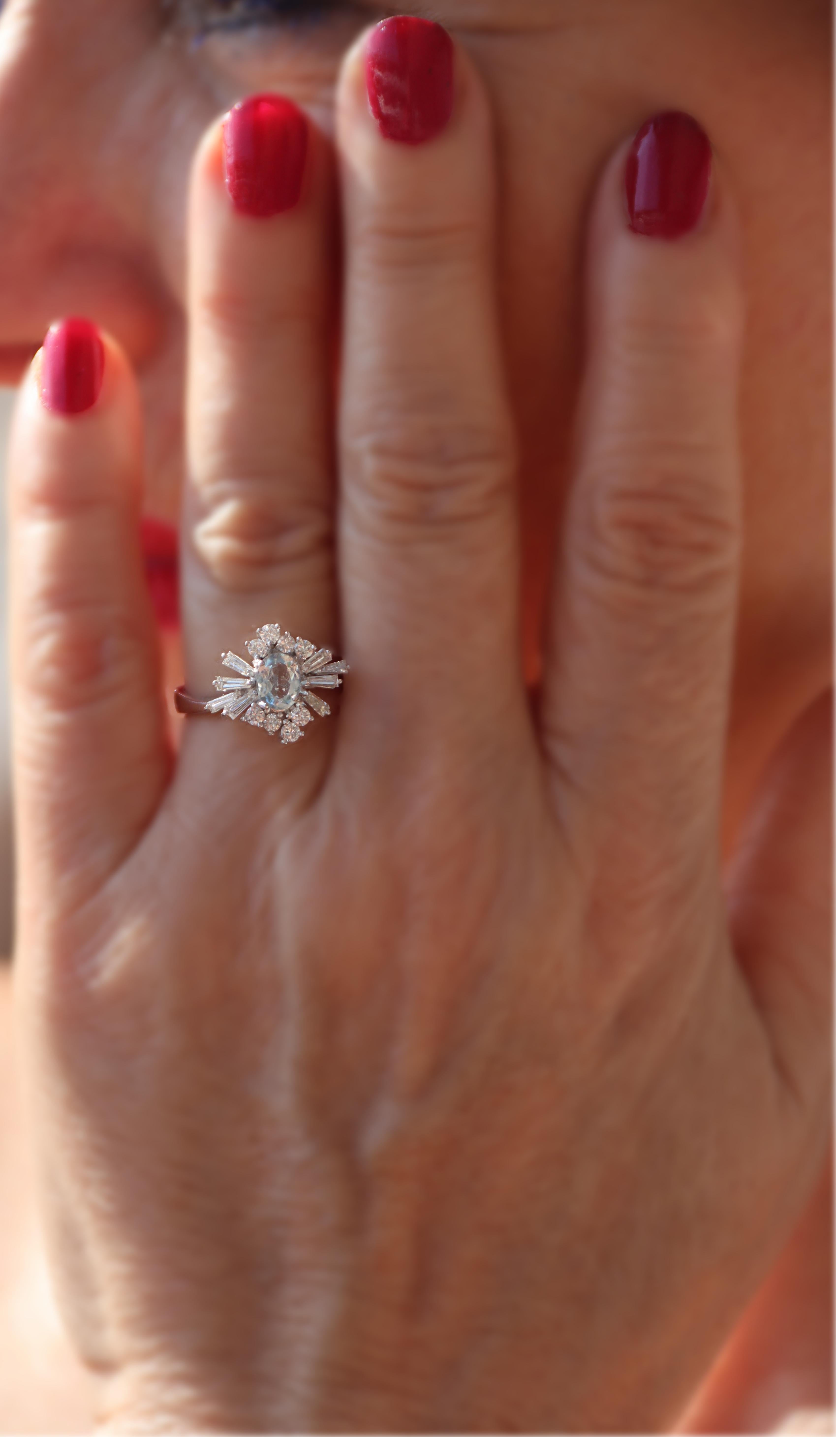 Brazilian Aquamarine Diamonds 18 Karat White Gold Cocktail Ring For Sale 1