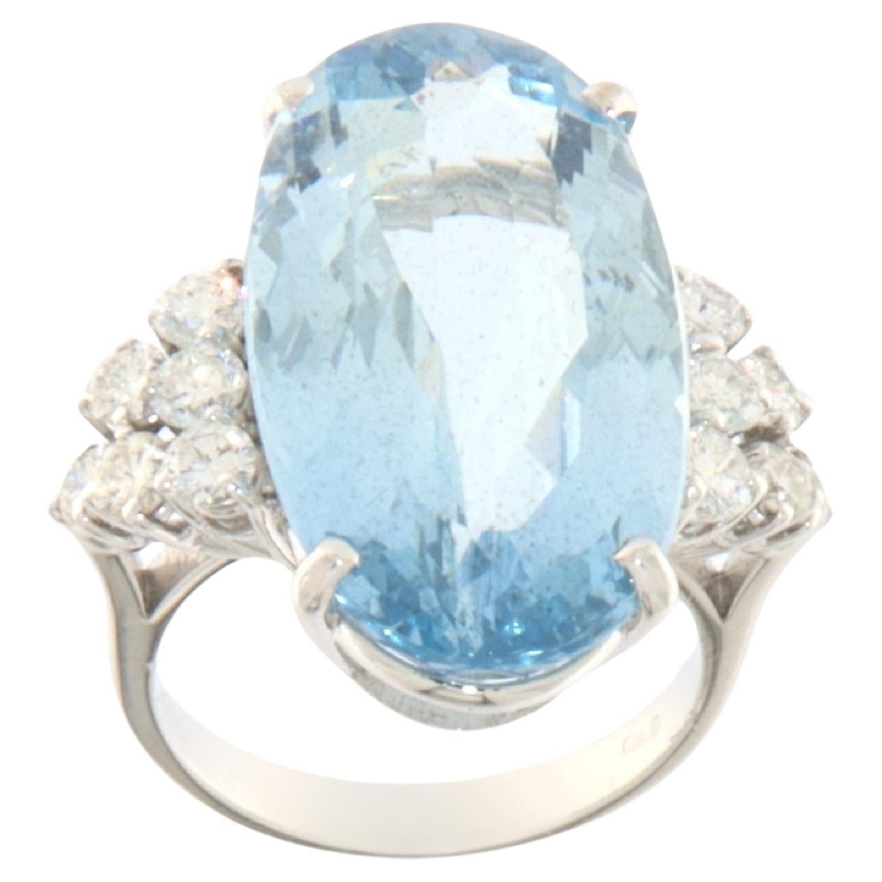 Brazilian Aquamarine Diamonds 18 Karat White Gold Cocktail Ring