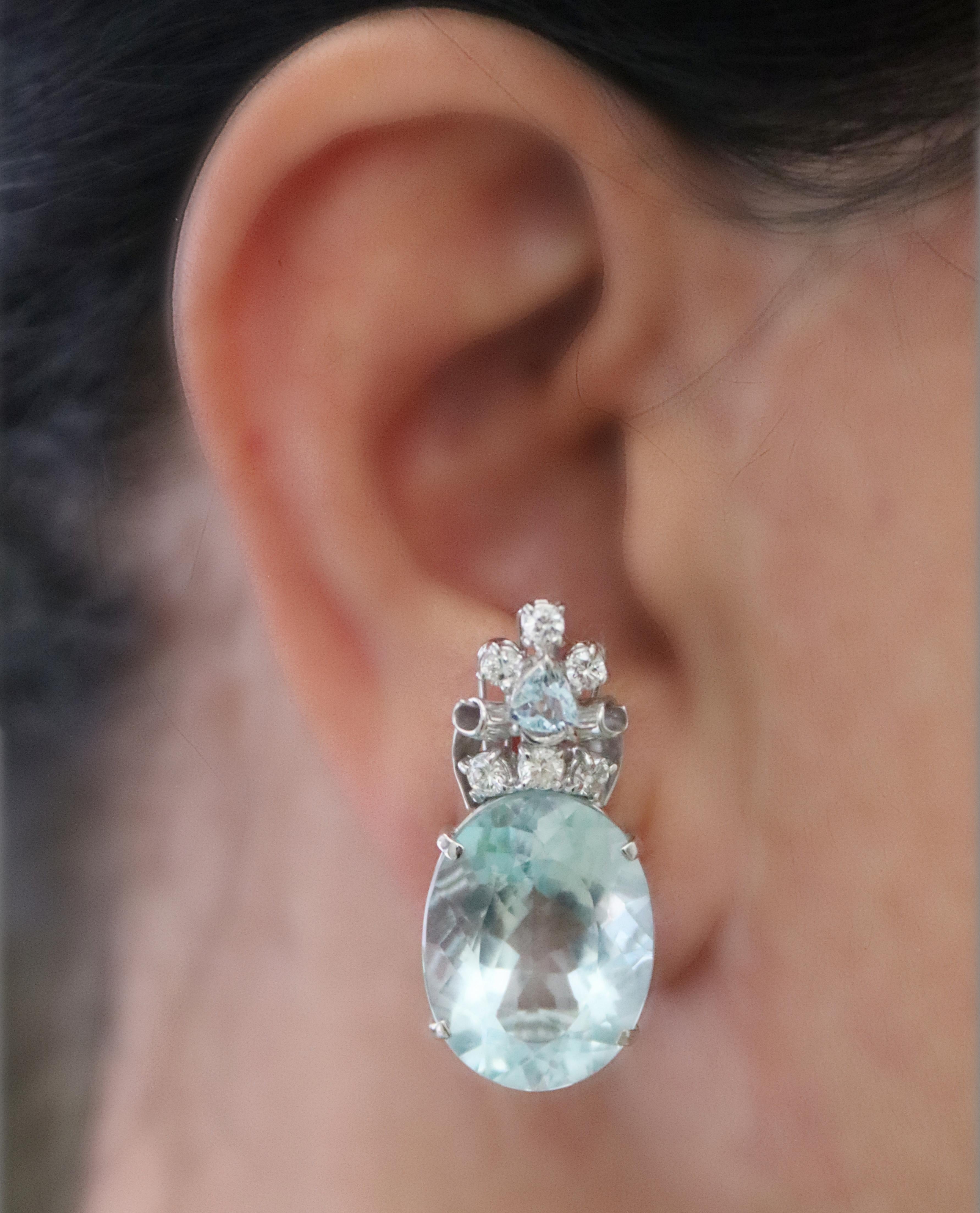 Brazilian Aquamarine Diamonds 18 Karat White Gold Stud Earrings For Sale 3