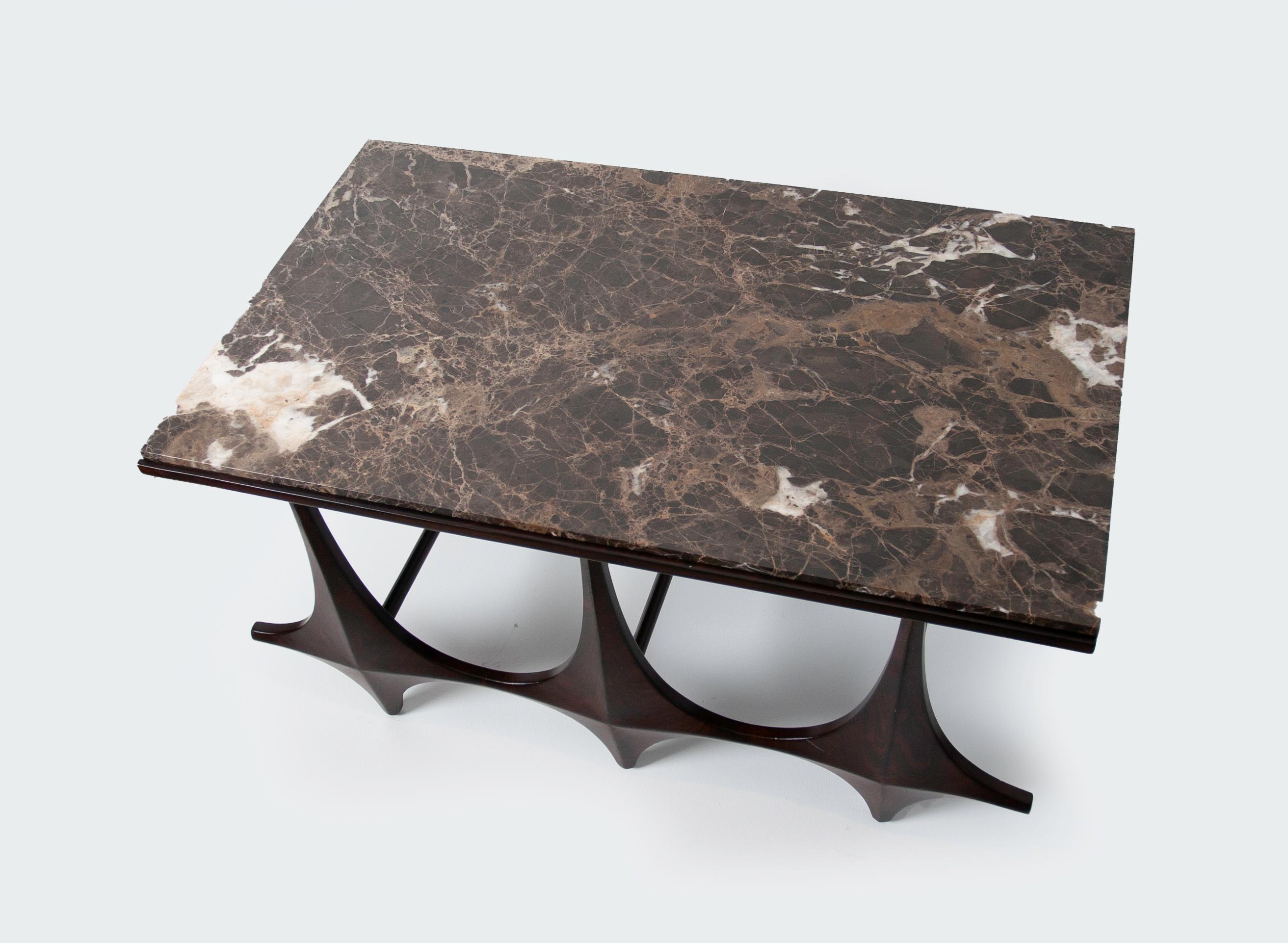 Mid-Century Modern Table architecturale brésilienne en marbre  en vente