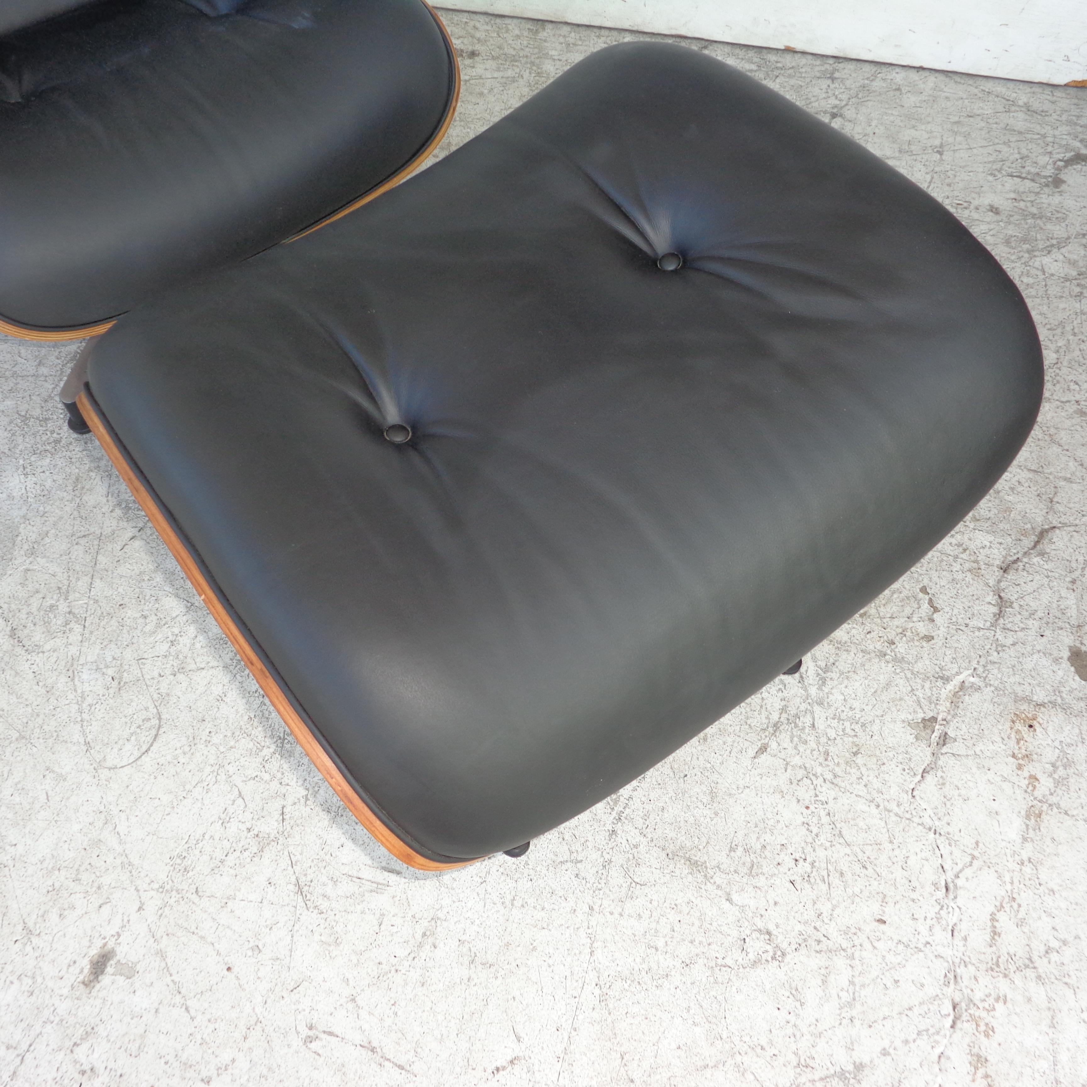 Black Brazilian Artesia Eames Lounge and Ottoman  In Good Condition In Pasadena, TX