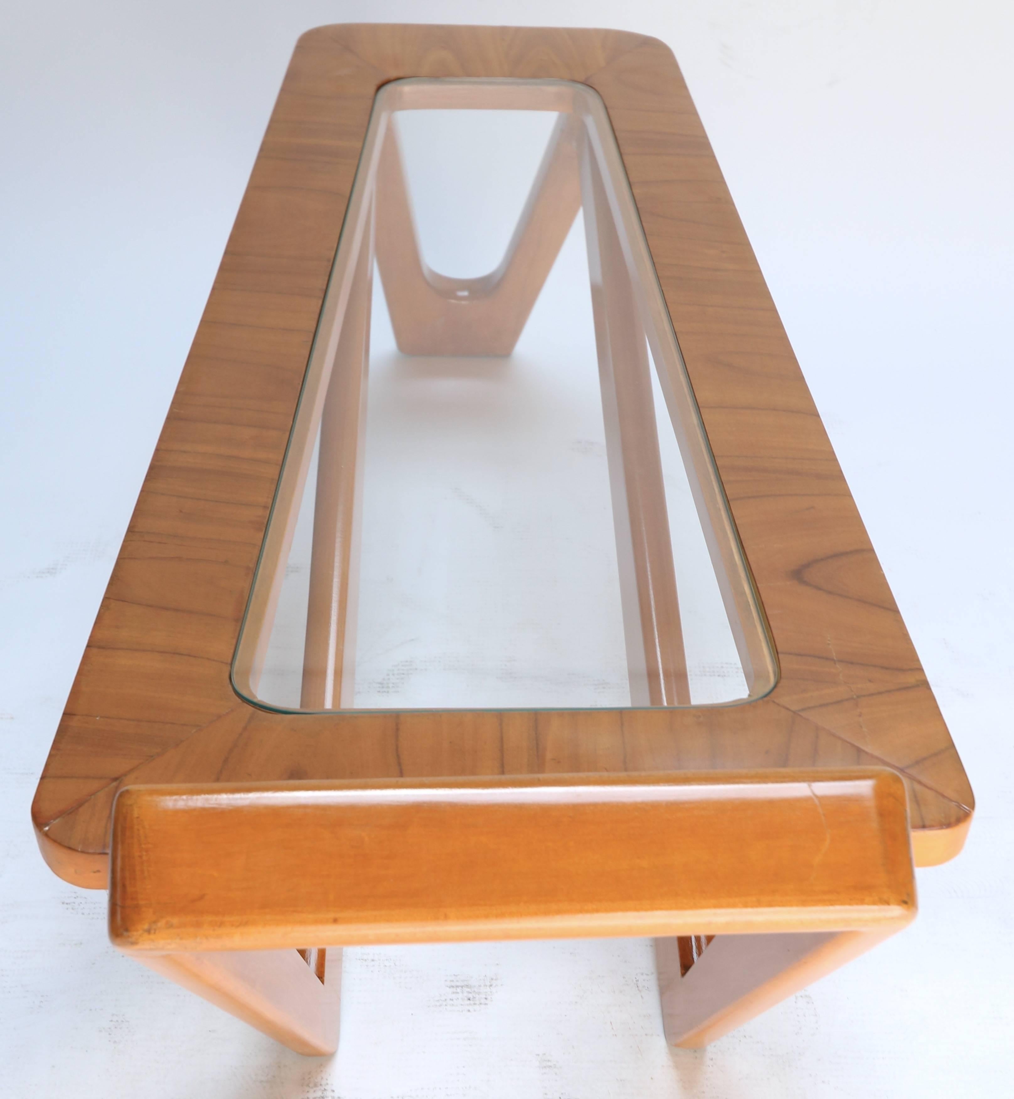 Brazilian Caviuna Wood 1960s Rectangular Coffee Table with Glass Top For Sale 2