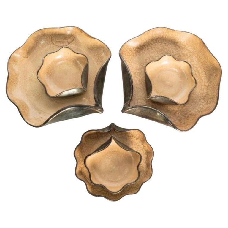 Brazilian Ceramic. Arte Forma. Set of 6 enamelled ceramic trays (20. Jahrhundert) im Angebot