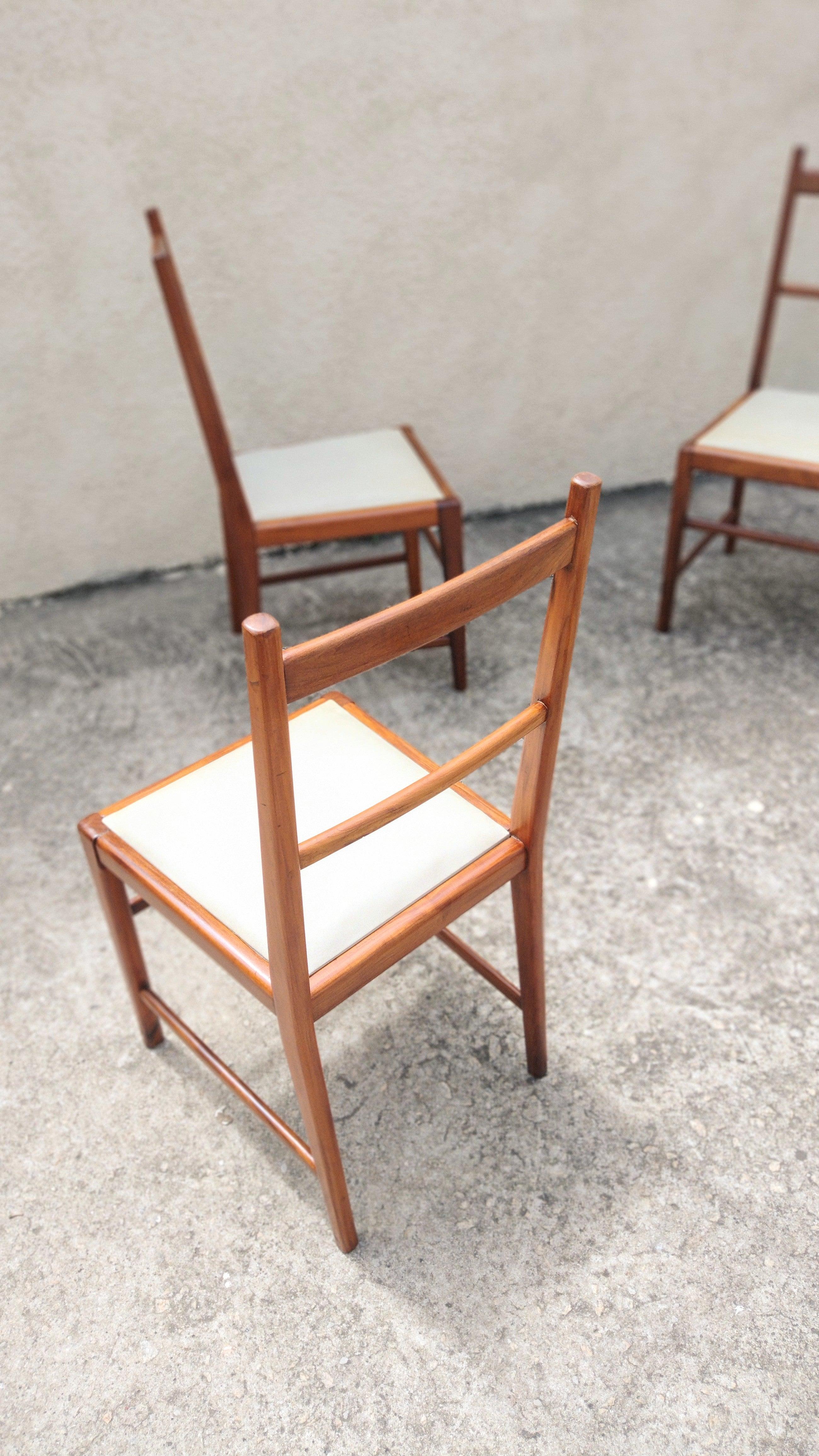 Brazilian Chairs 60s in Solid Caviúna Wood and Courvin, Set of 4 For Sale 9