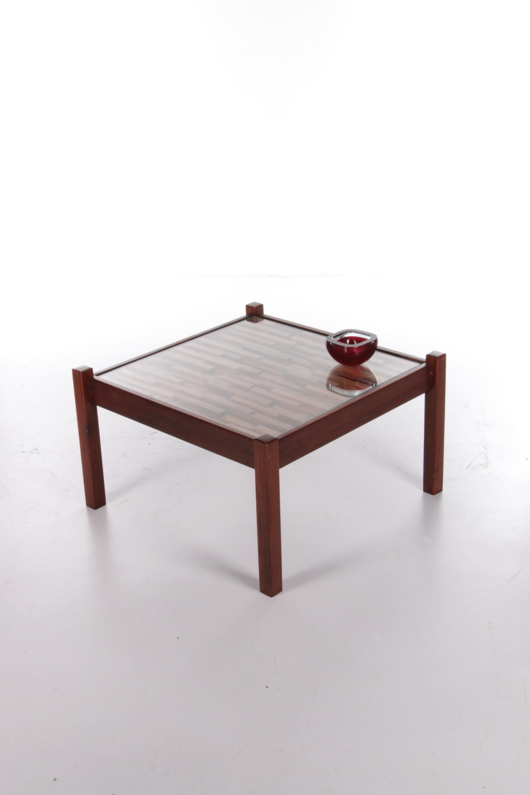 Brazilian Coffee Table design by Percival Lafer,1960s


A beautiful Brutalist coffee table by Brazilian top designer Percival Lafer

Made in the 60s.

A tropical mix of Jacaranda wooden slats and a glass plate.

The piece is in very good