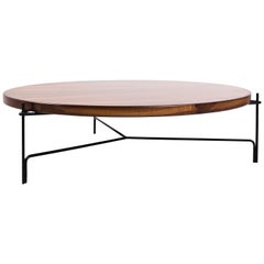 Tavolino da caffè brasiliano minimalista `Jamile  da Samuel Lamas