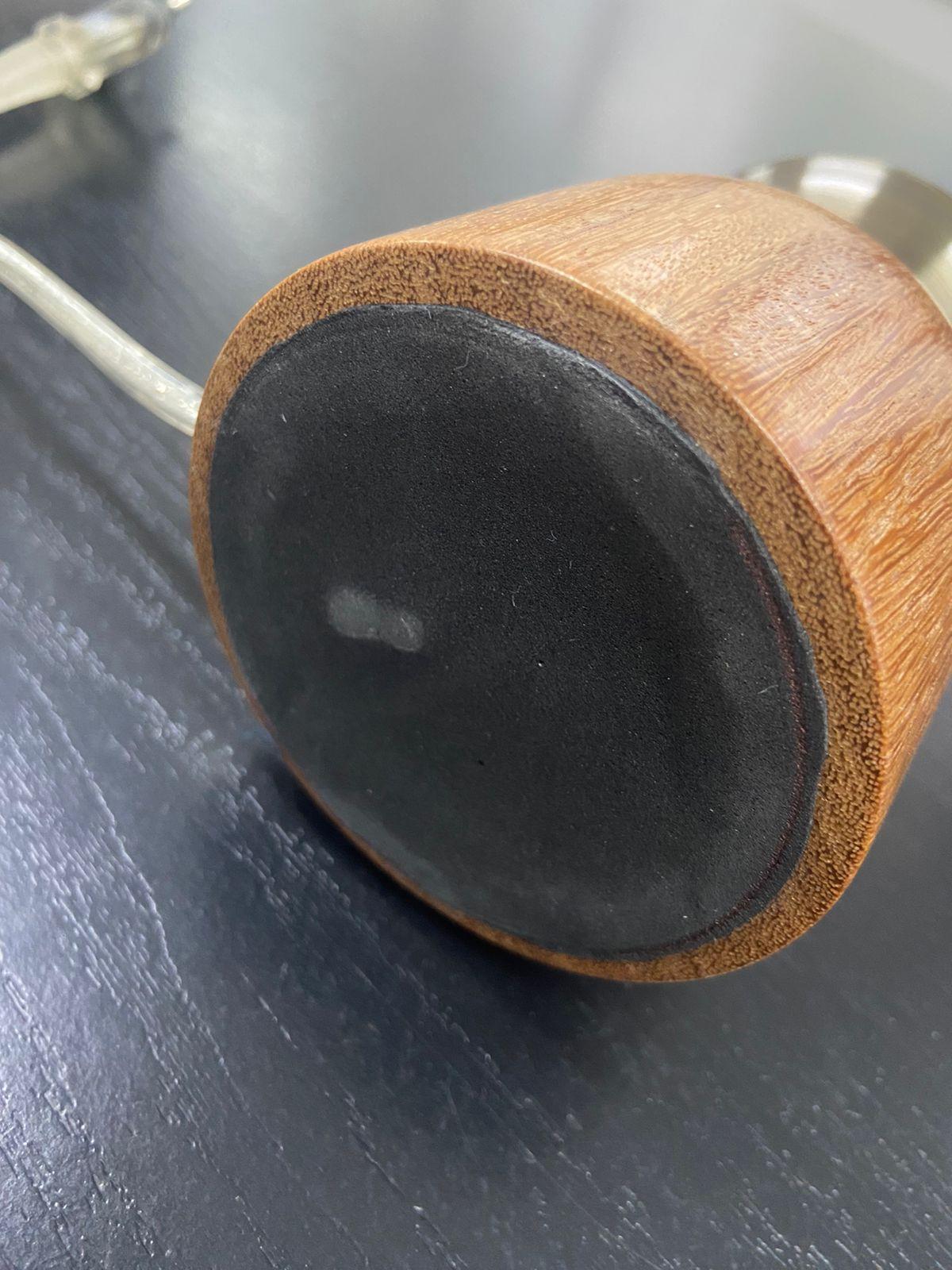 Lampada da tavolo brasiliana contemporanea in acrilico e Wood - piccola in vendita 6