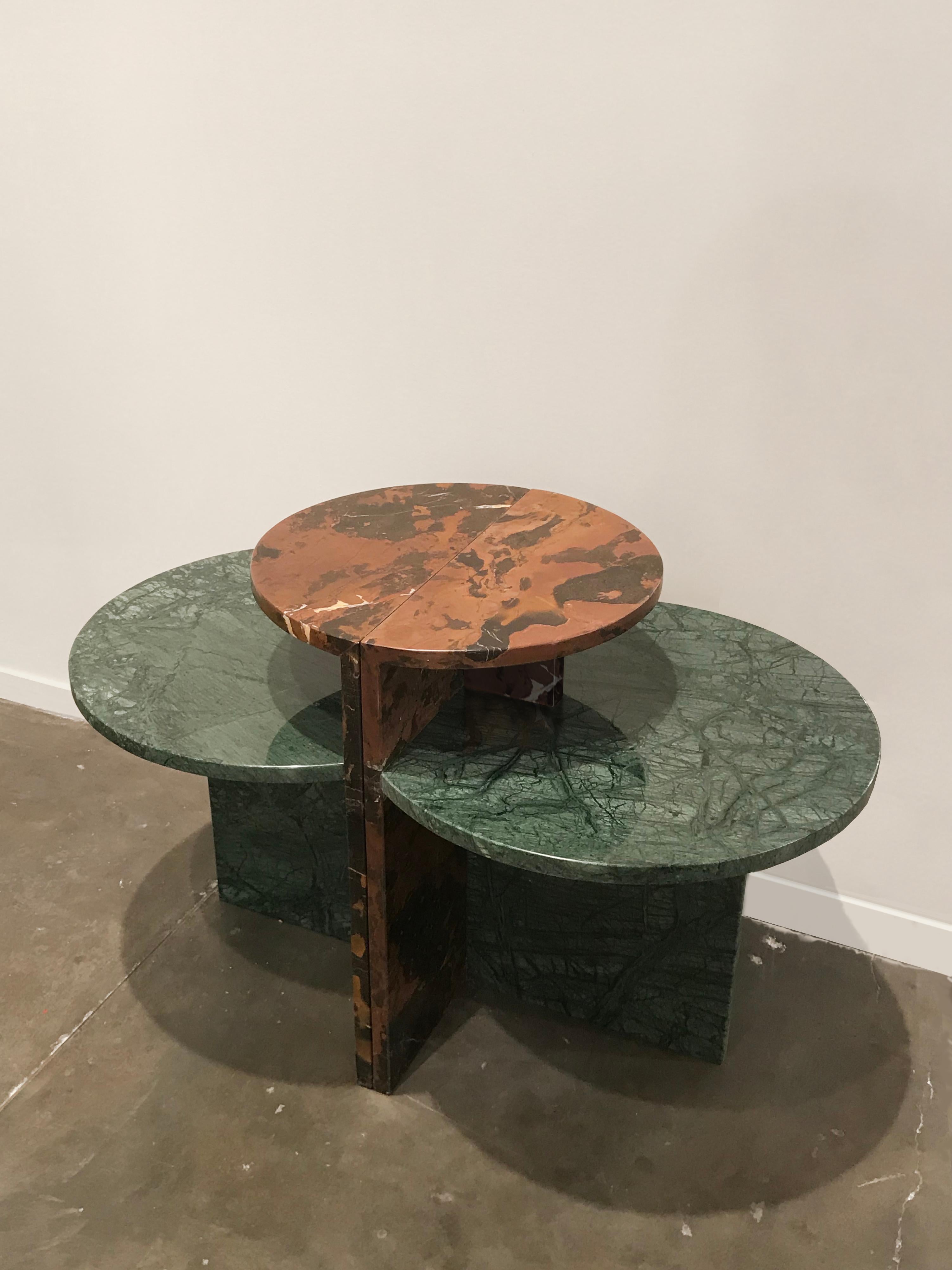 Brazilian Contemporary Café Side Table in Marble In New Condition For Sale In Sao Paulo, BR