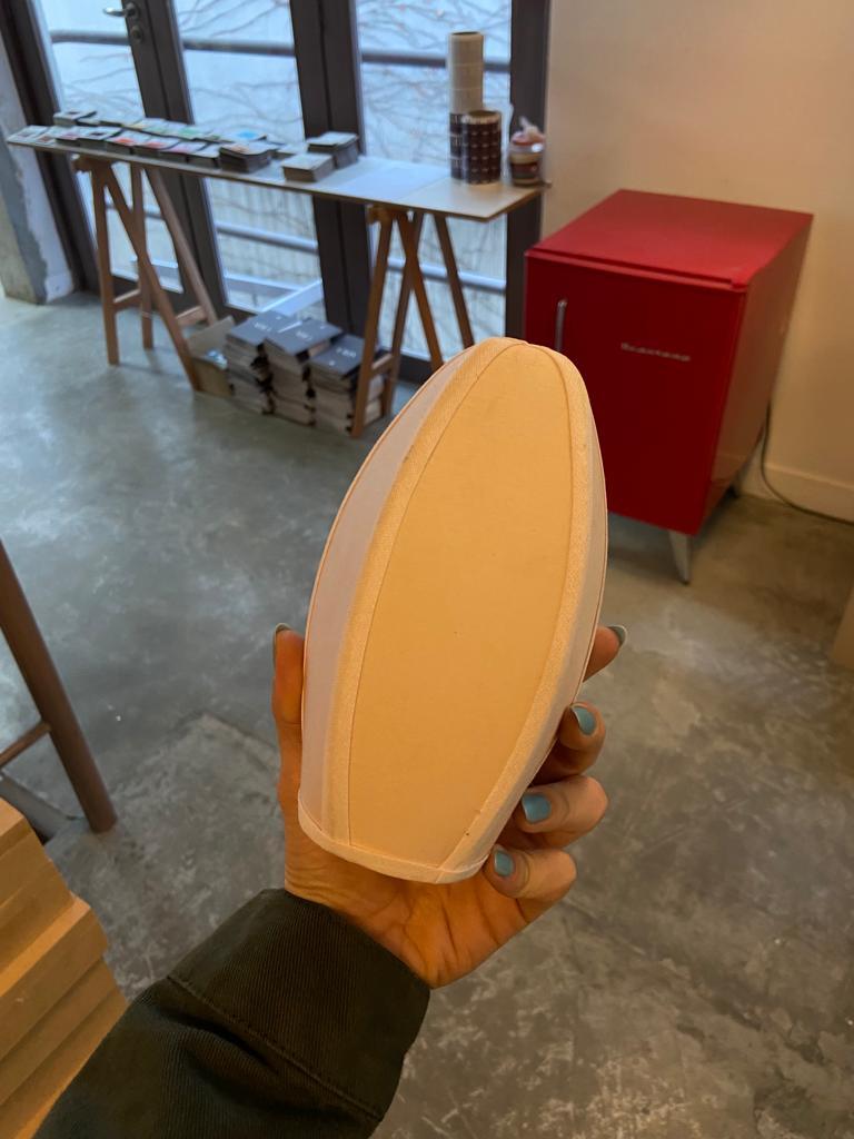 Brasilianische zeitgenössische skulpturale Pendelleuchte aus Stahl - Max im Angebot 7