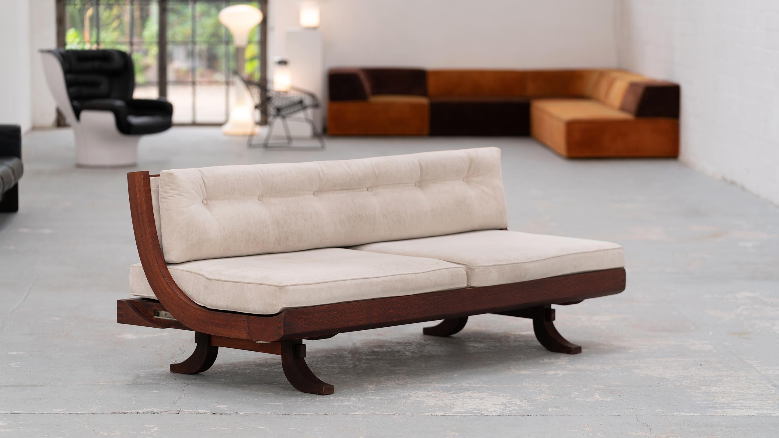Brazilian Daybed & Sofa, 1966, Sophisticated Wood Details, Lounge & Relax 8