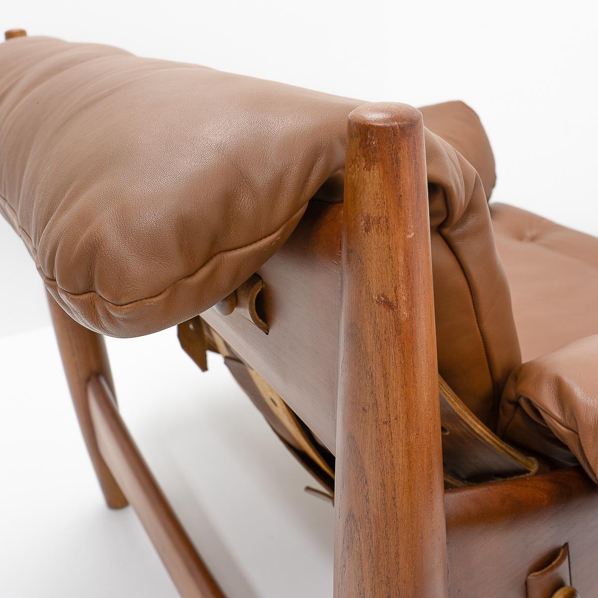 Brazilian Design Sergio Rodrigues for ISA Sheriff Lounge Chair & Ottoman, 1970s 2