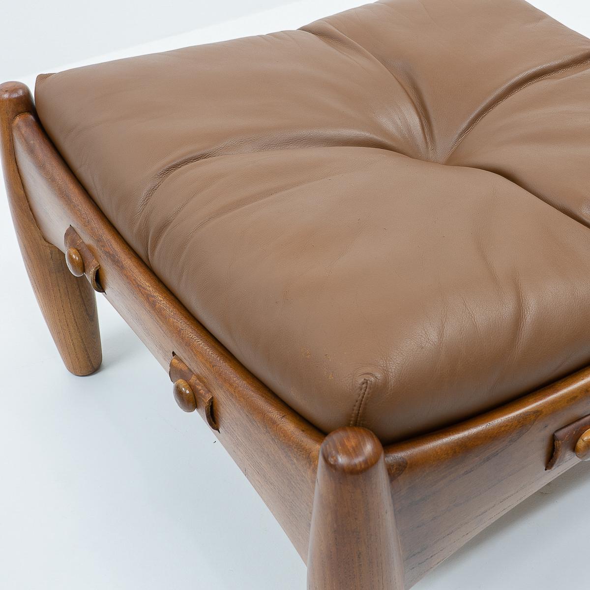 Brazilian Design Sergio Rodrigues for ISA Sheriff Lounge Chair & Ottoman, 1970s 3