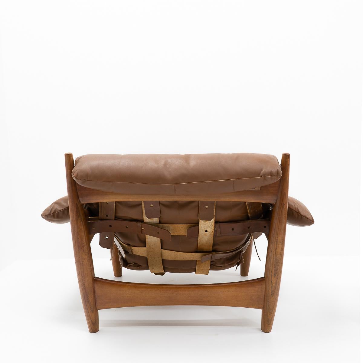 Italian Brazilian Design Sergio Rodrigues for ISA Sheriff Lounge Chair & Ottoman, 1970s