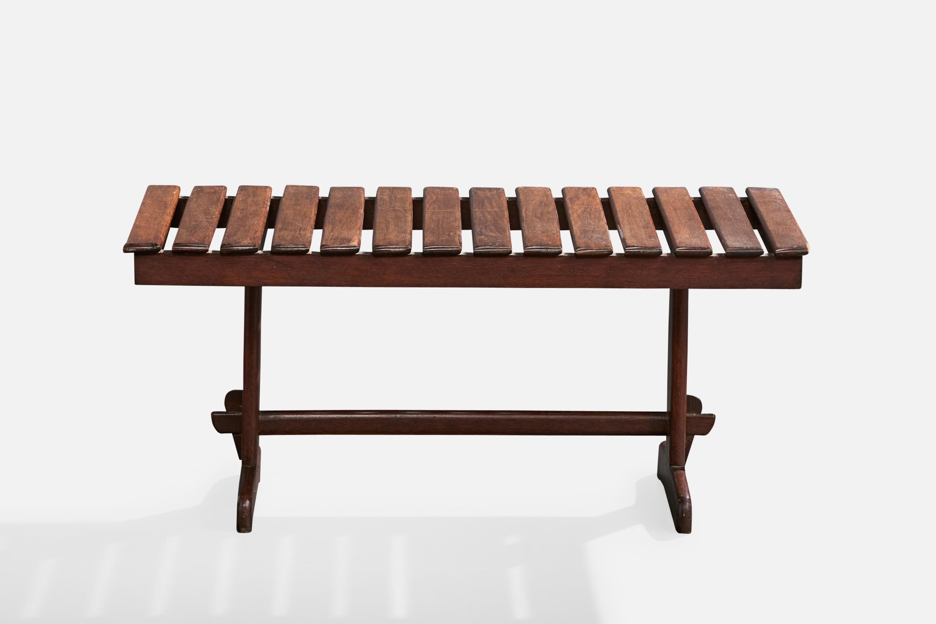 Mid-Century Modern Designer brésilien, banc, Wood Wood, Brésil, années 1950 en vente