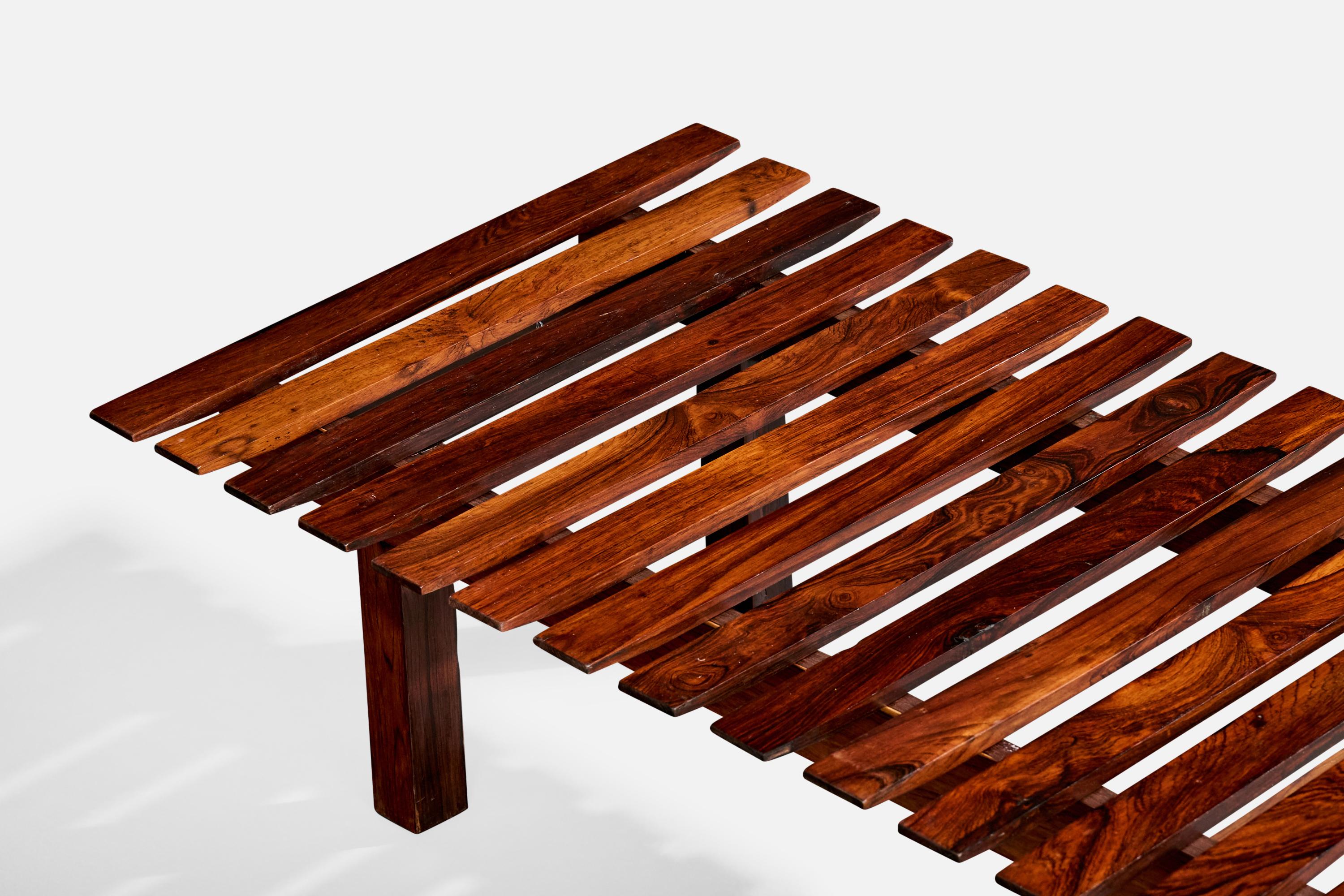 Milieu du XXe siècle Designer brésilien, banc, Wood Wood, Brésil, années 1950 en vente